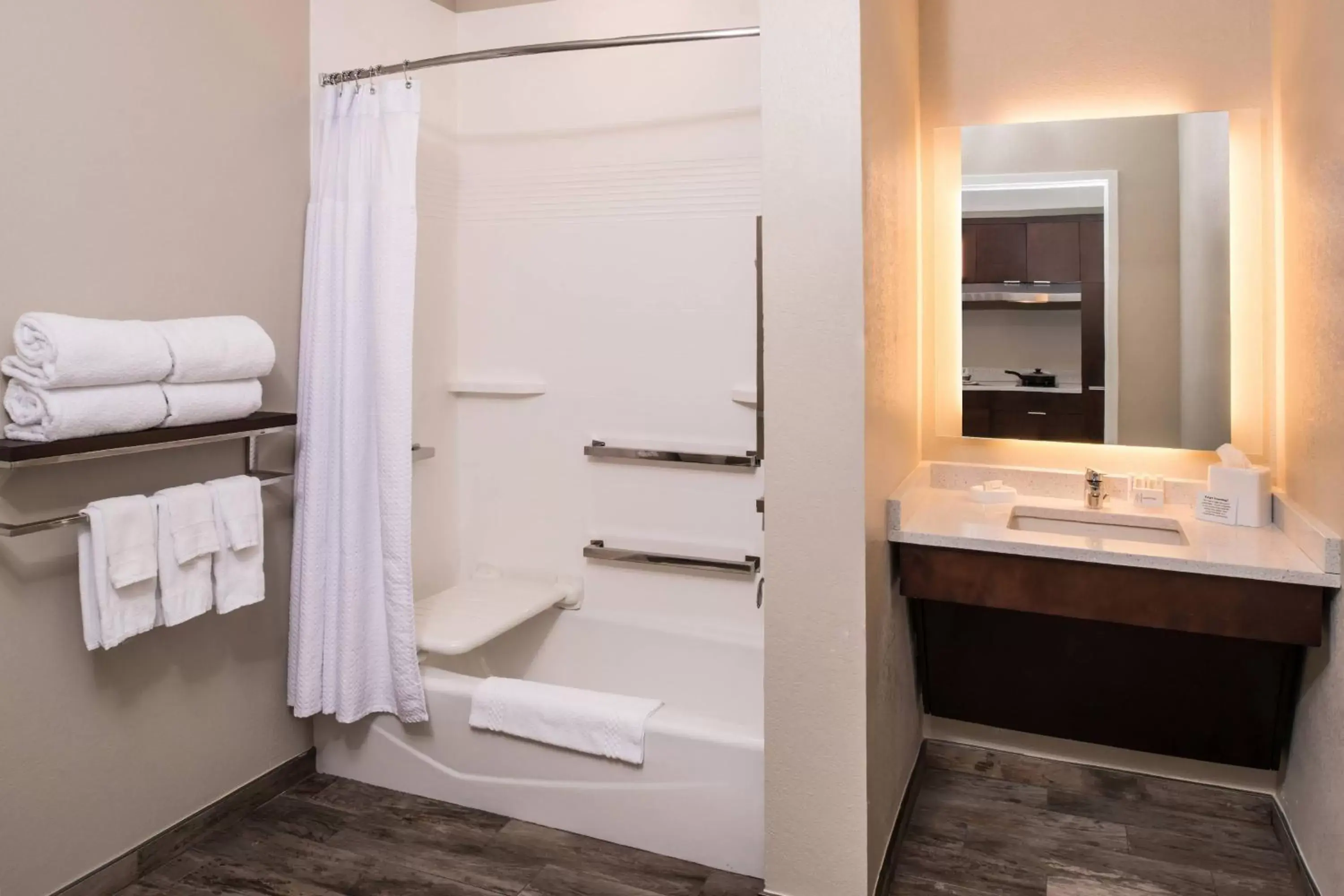 Bathroom in TownePlace Suites by Marriott San Bernardino Loma Linda