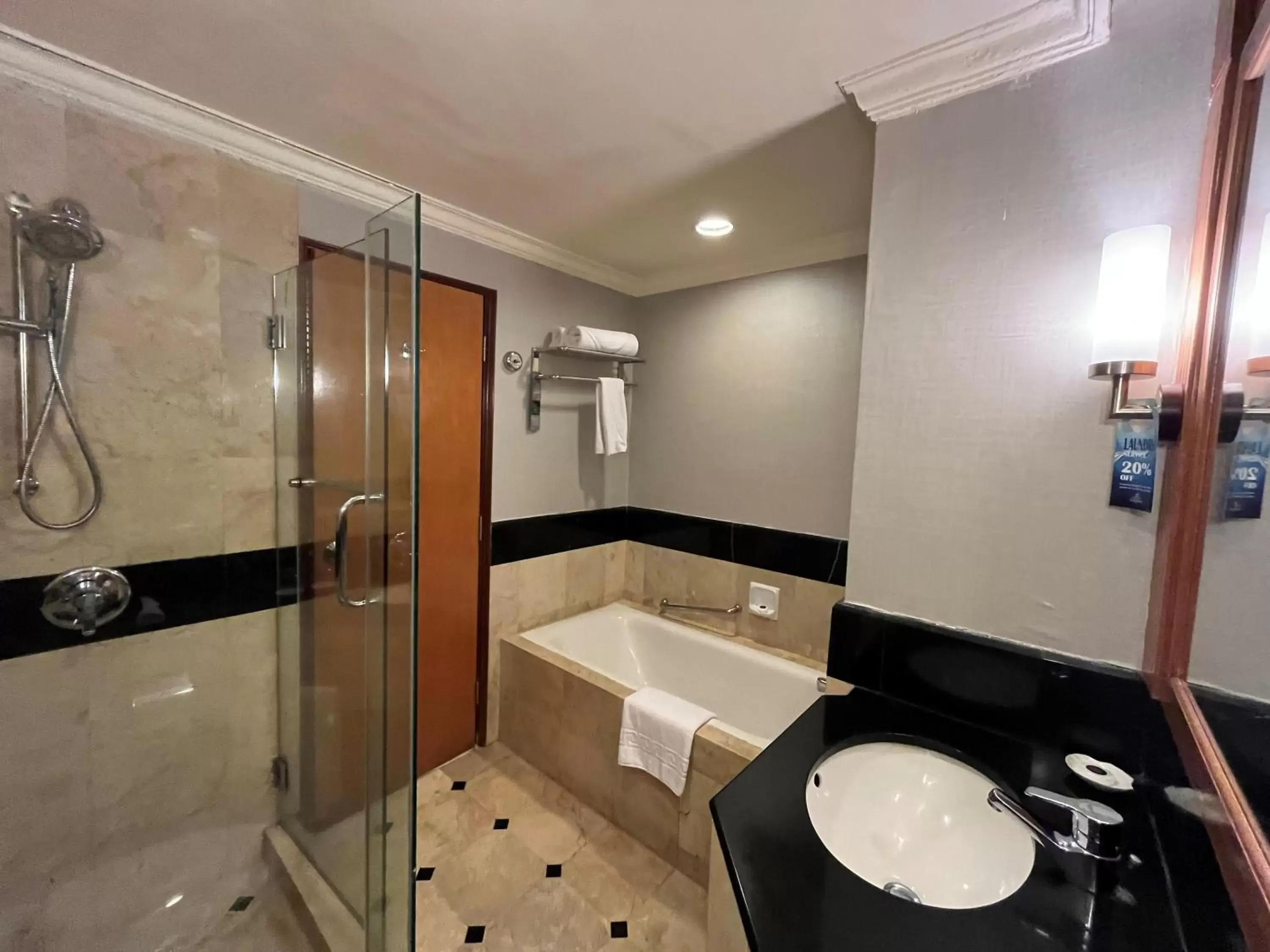 Bathroom in The Grand Renai