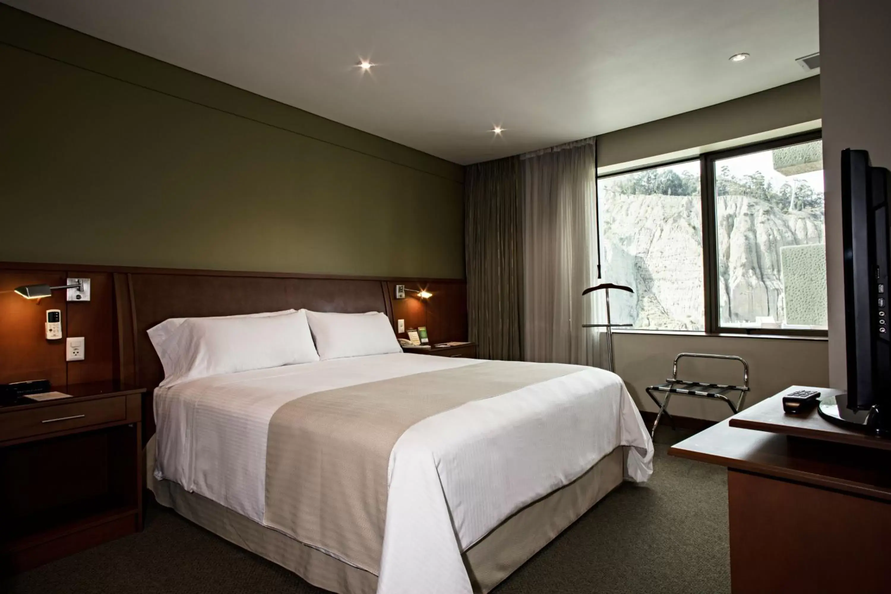 Mountain view, Bed in Suites Camino Real Mountain view, Bed in Suites Camino Real