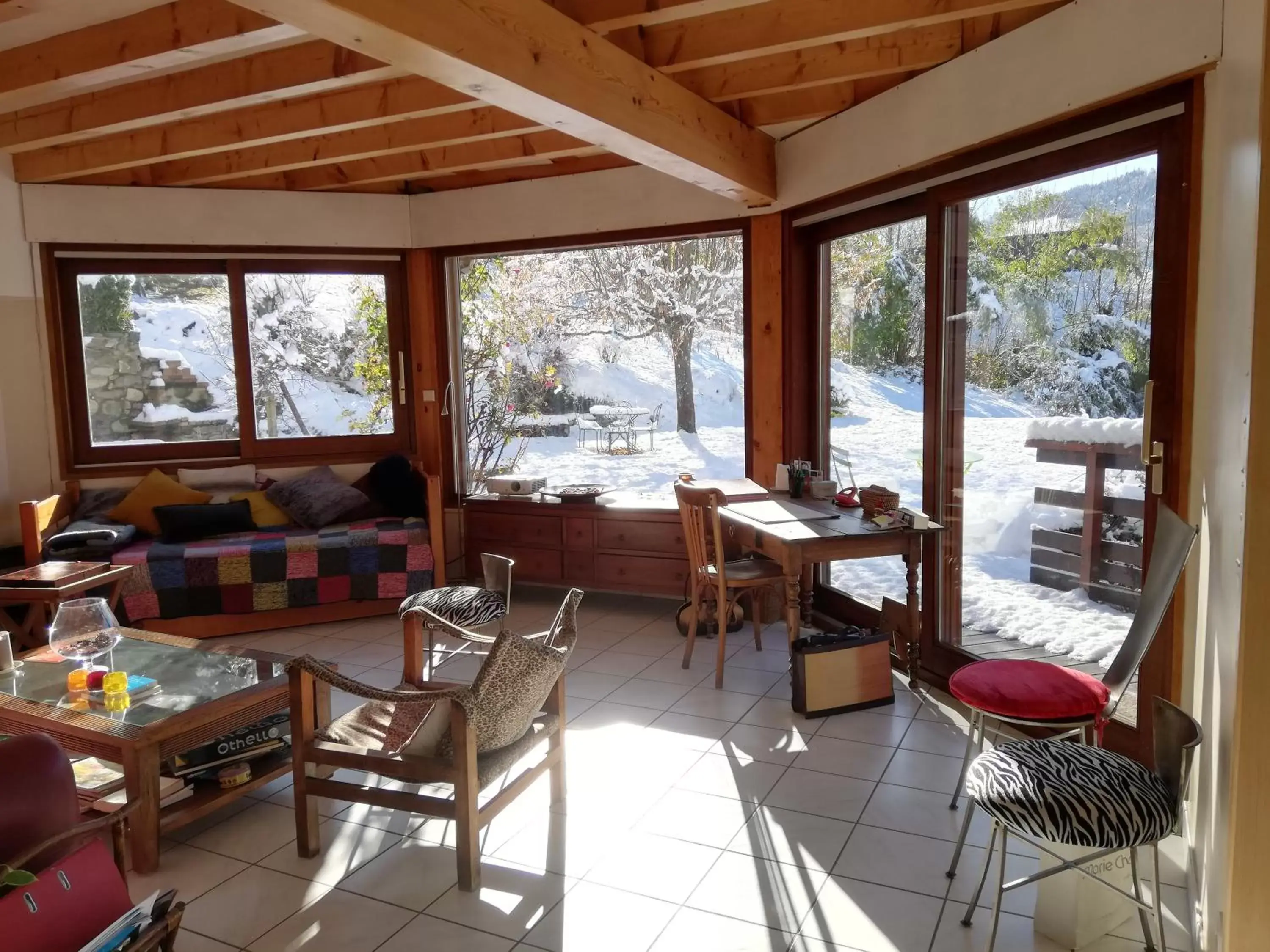 Seating area in Eco-Logis Mad'in Belledonne