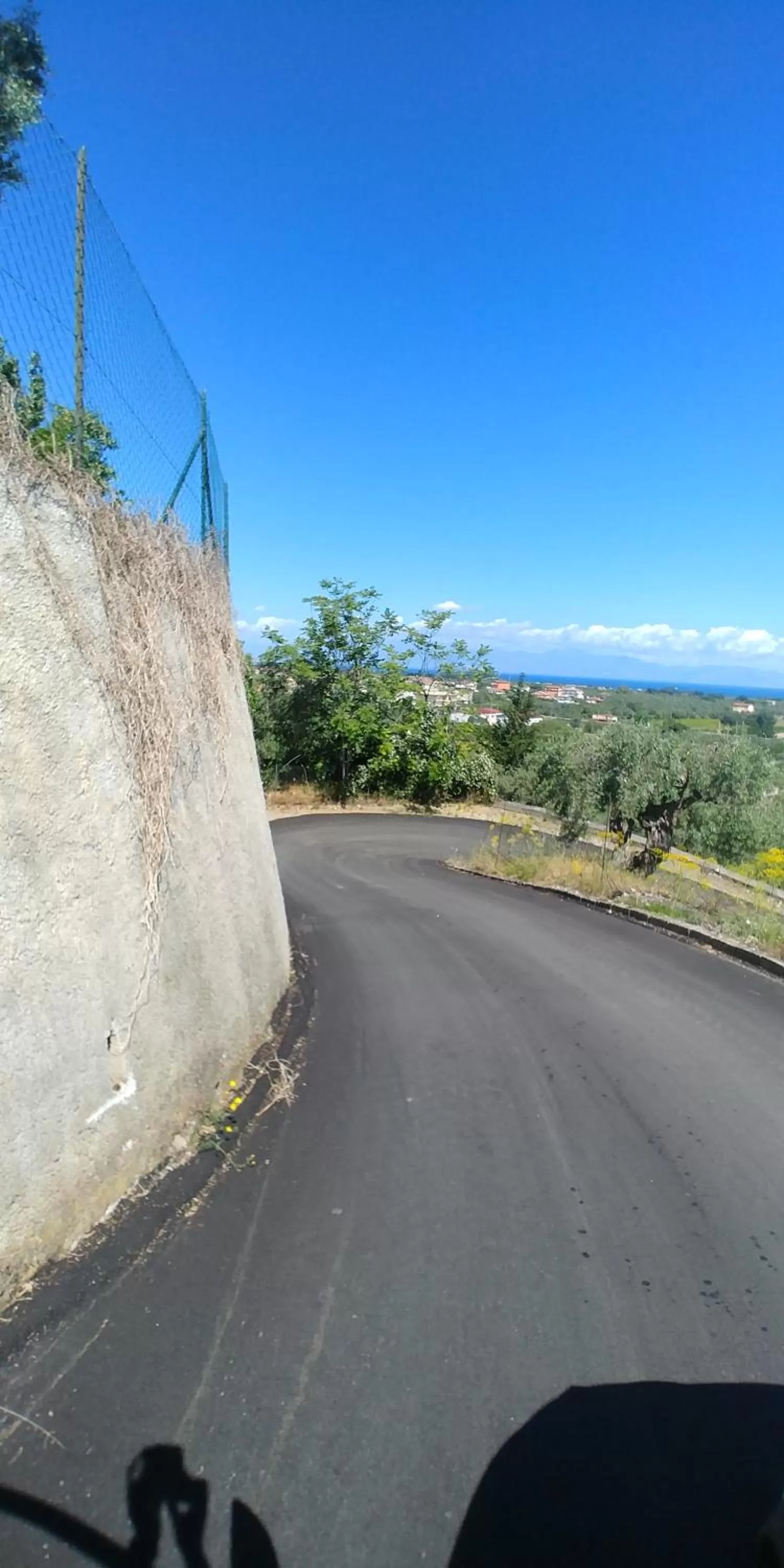 Street view in La Piana degli Ulivi