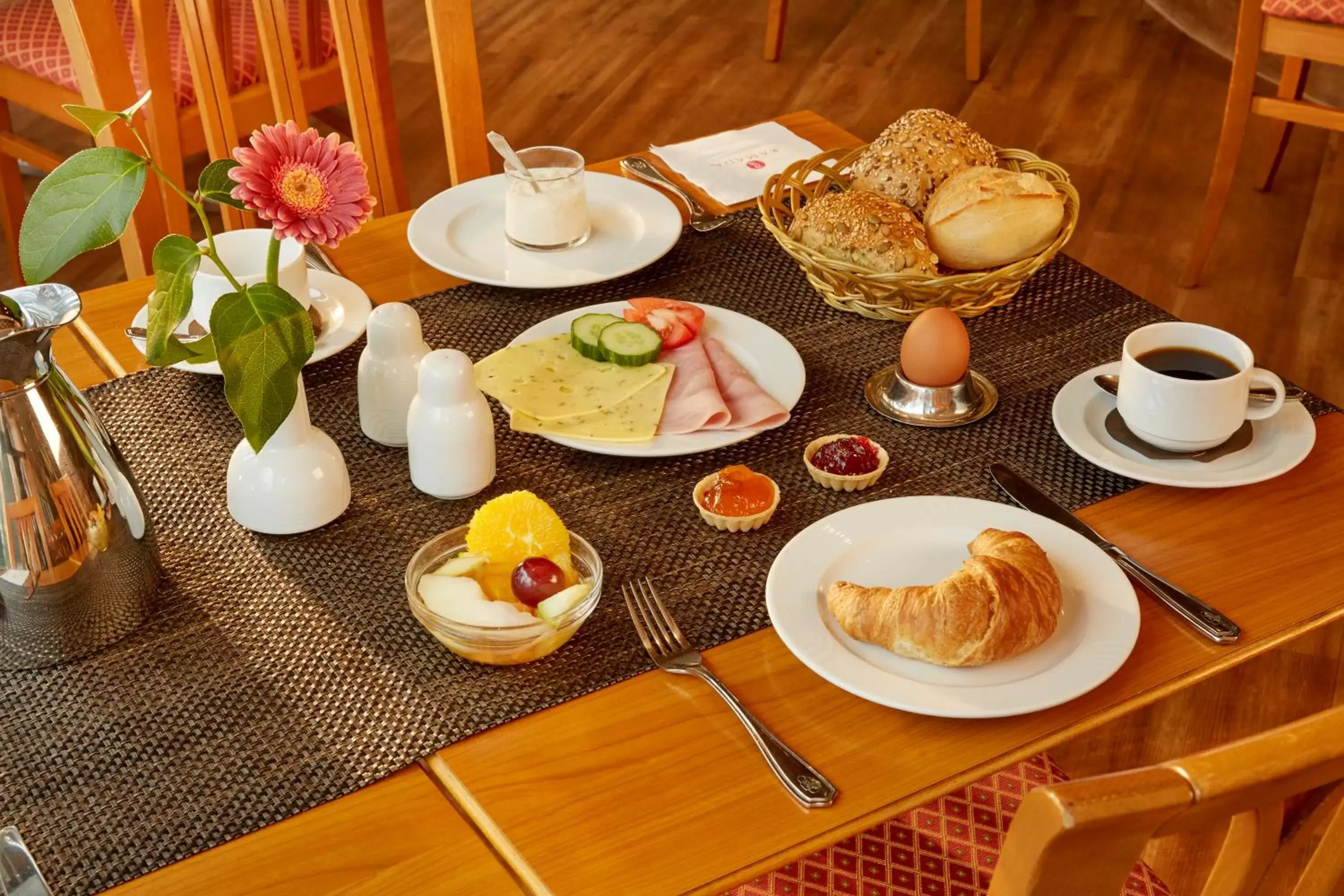 Food and drinks in ACHAT Hotel Magdeburg Food and drinks in ACHAT Hotel Magdeburg