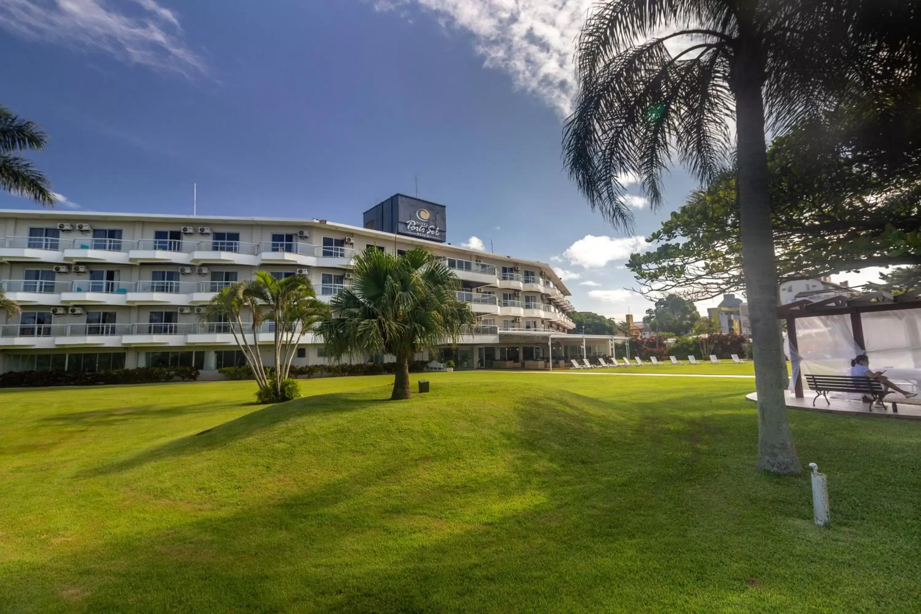 Property Building in Hotel Porto Sol Beach