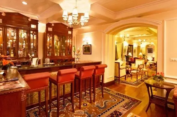 Lounge or bar, Lounge/Bar in The Elgin Silver Oaks - Heritage Resort & Spa