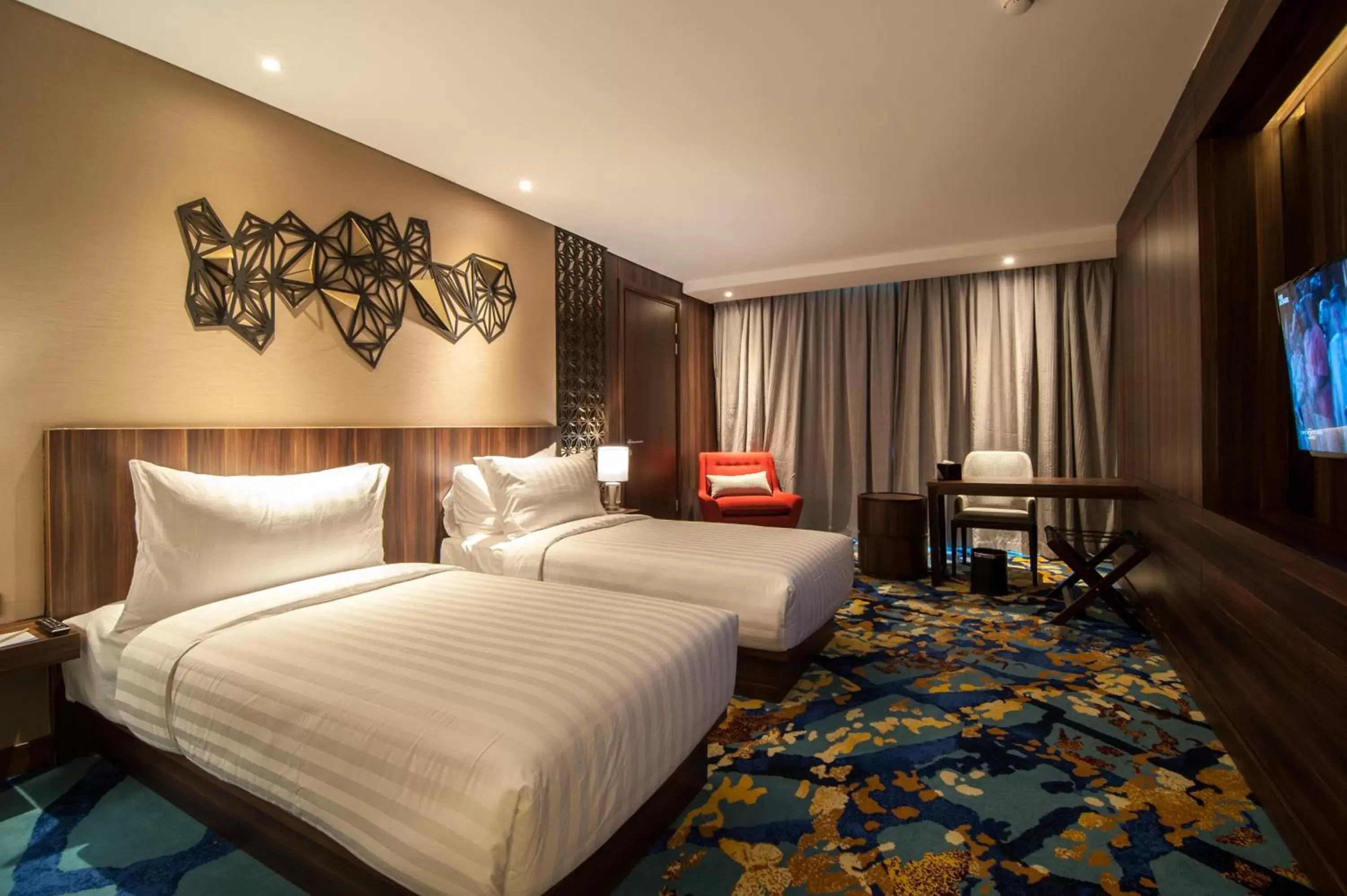 Bedroom, Bed in Grand Soll Marina Hotel