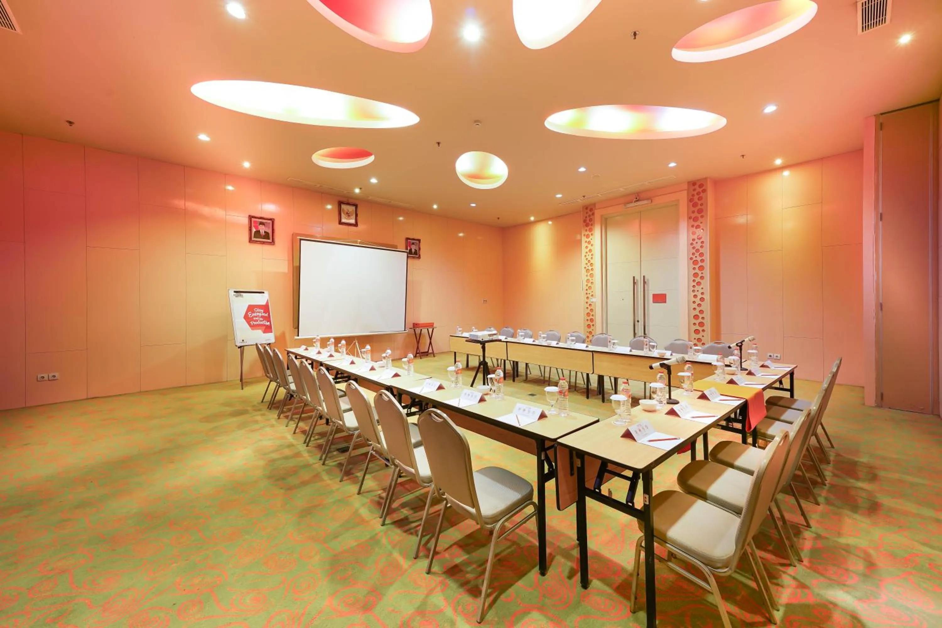 Banquet/Function facilities in HARRIS Hotel Sentul City Bogor
