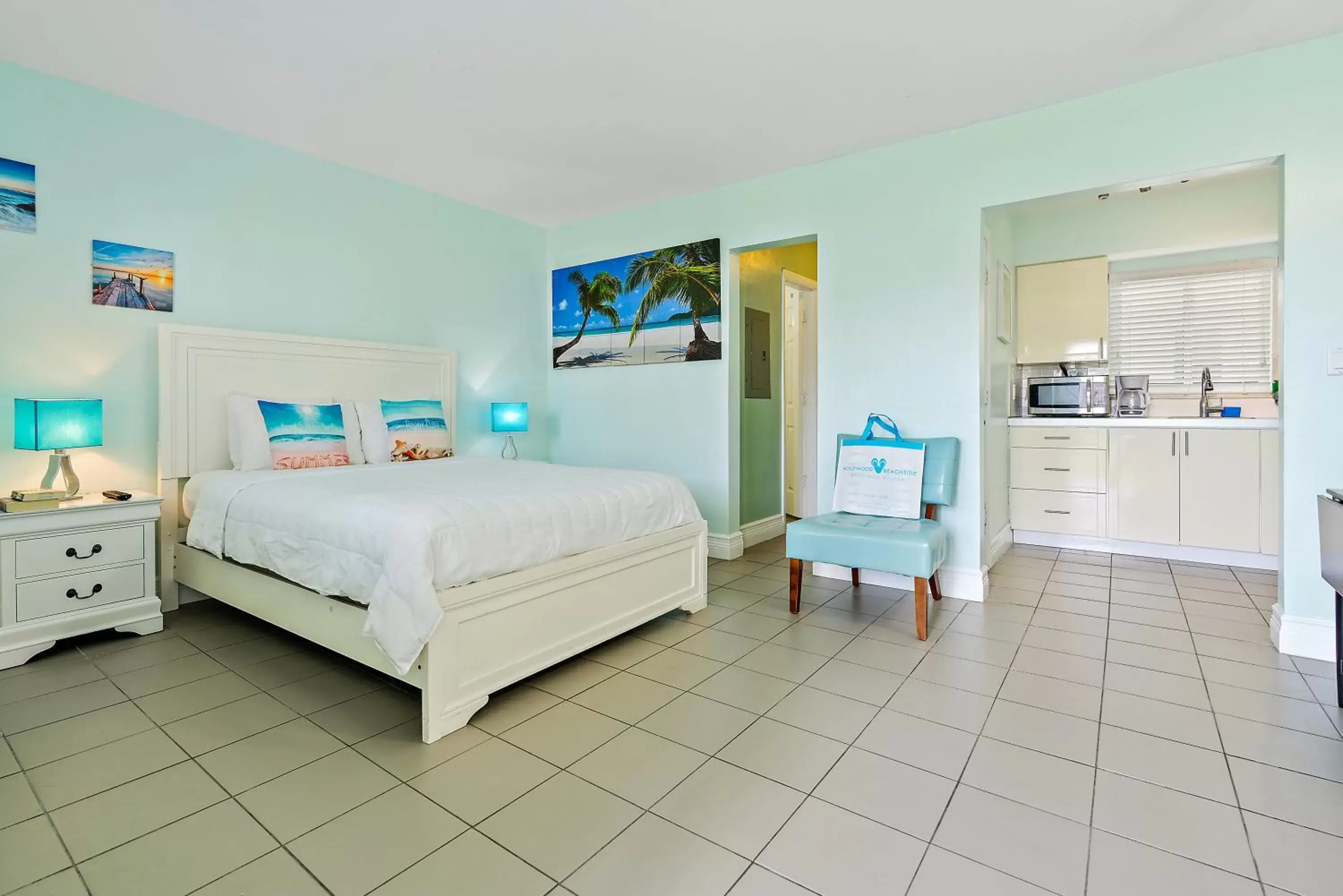 Photo of the whole room in Hollywood Beachside Boutique Suite