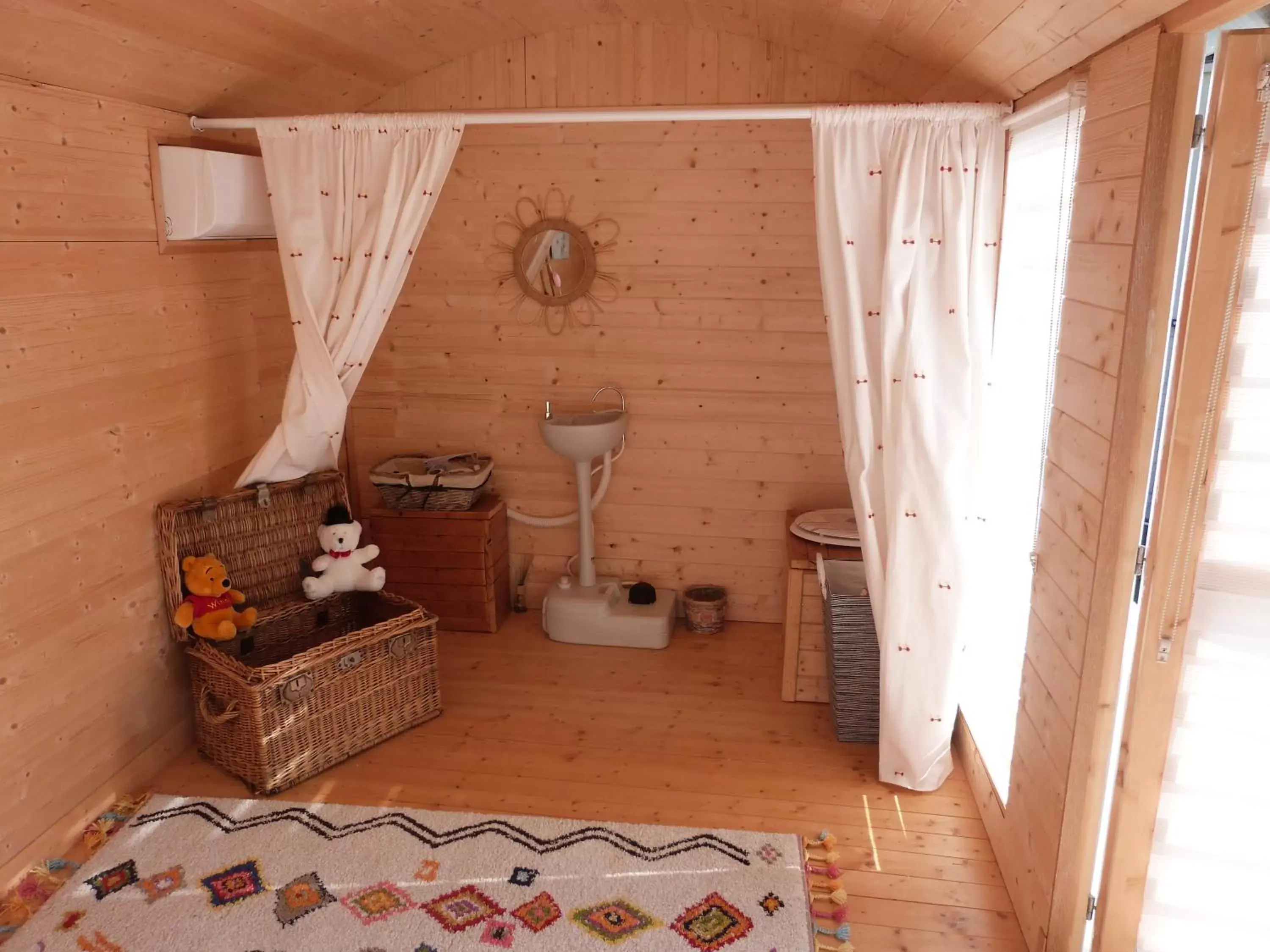 Bathroom in CHEZ CLAUDINE ET PASCAL