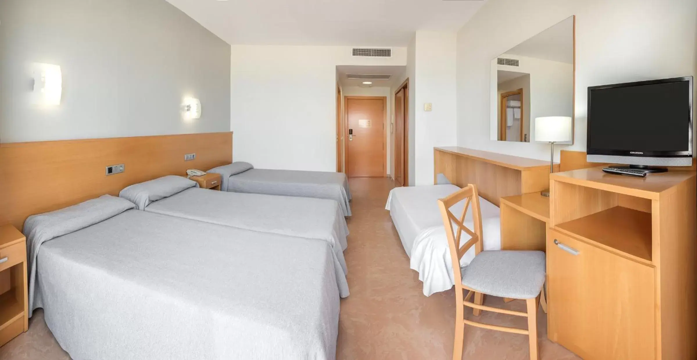 Bedroom, Room Photo in Hotel RH Gijón & Spa