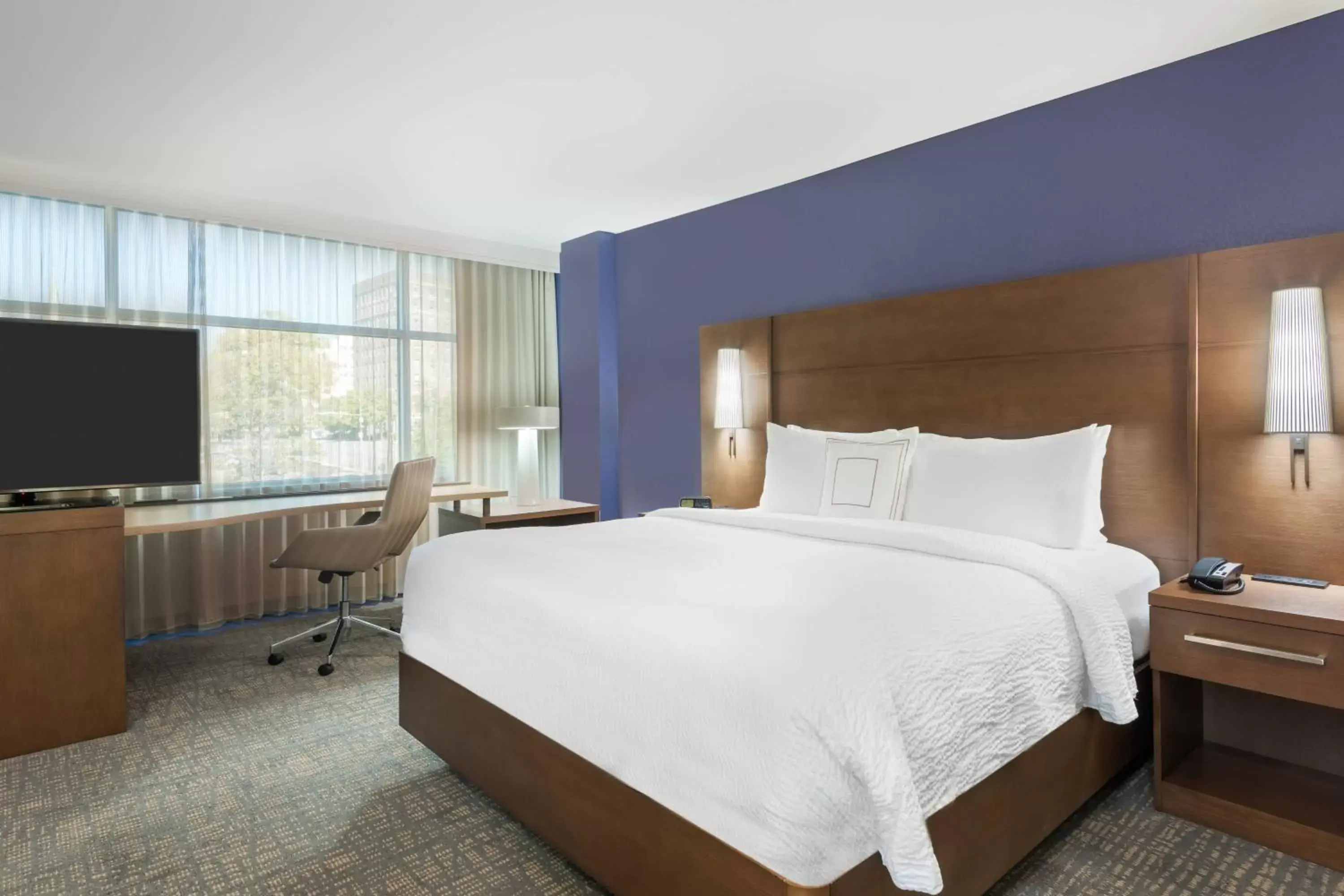 Photo of the whole room, Bed in Residence Inn by Marriott Buffalo Downtown