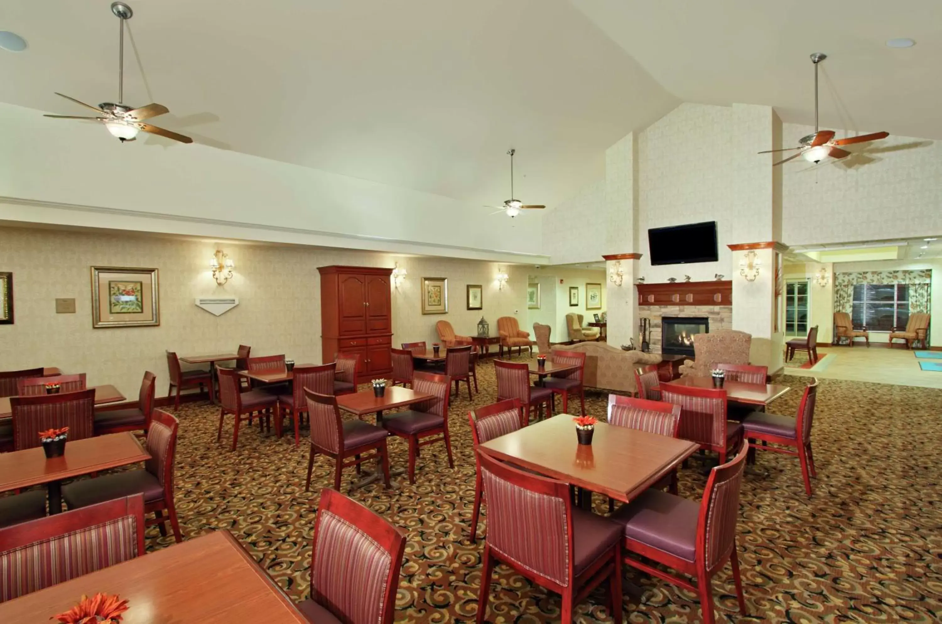 Dining area, Restaurant/Places to Eat in Homewood Suites by Hilton Chesapeake - Greenbrier