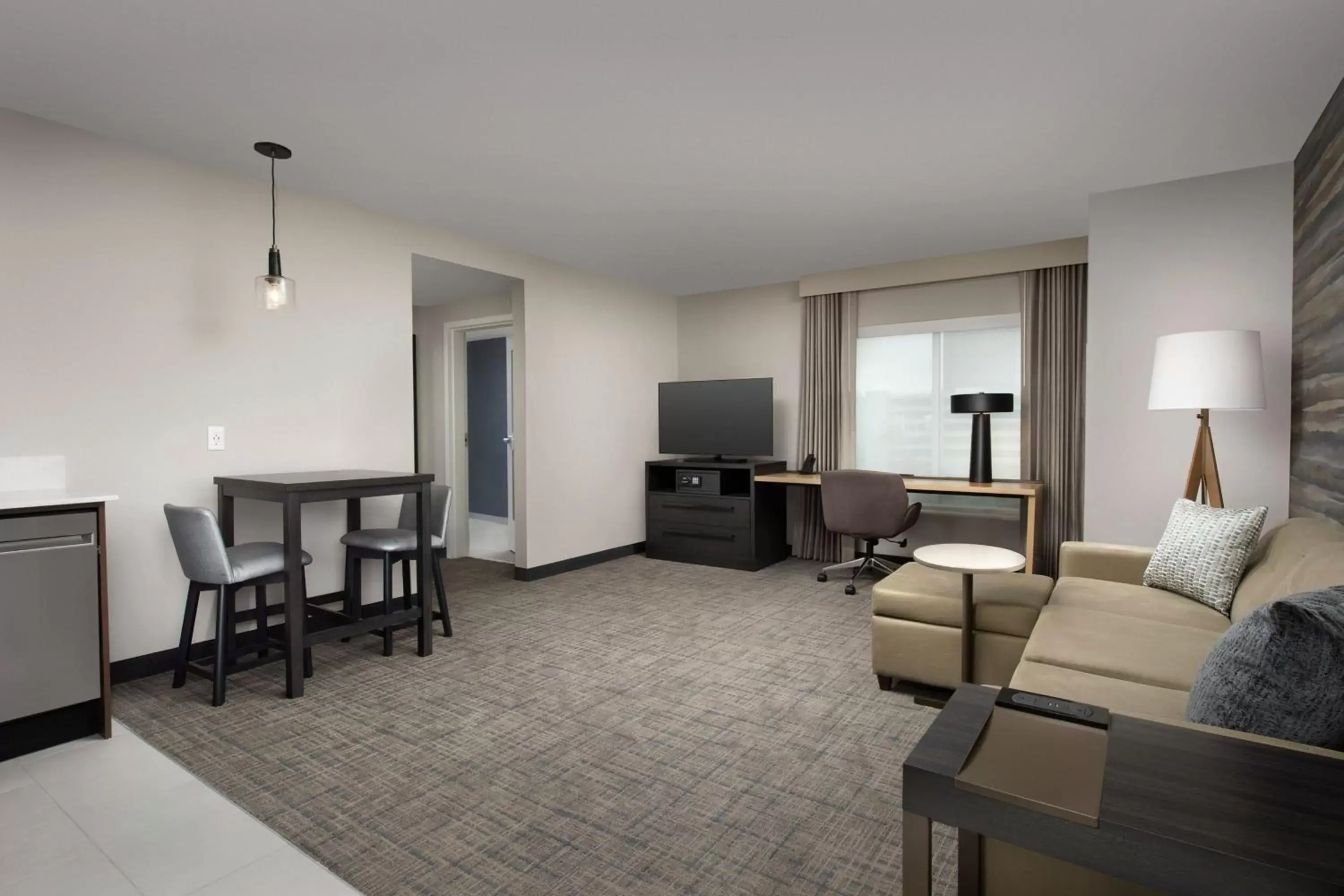 Bedroom, Seating Area in Residence Inn by Marriott Jacksonville Downtown