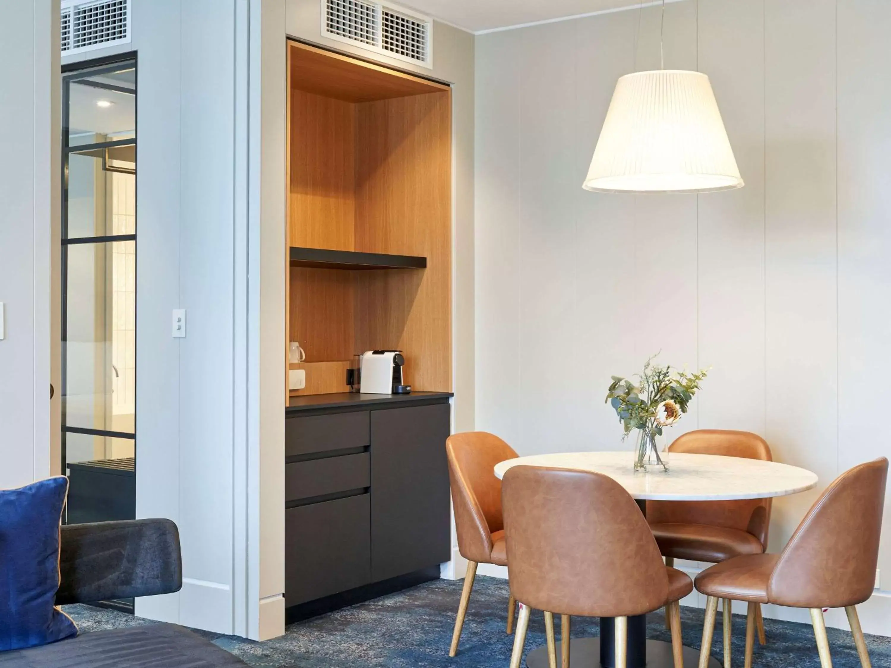 Bedroom, Dining Area in Pullman Adelaide