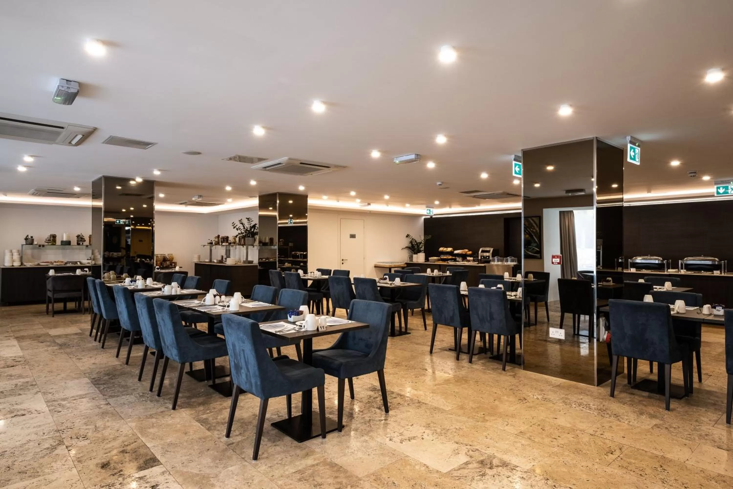 Restaurant/places to eat in Urban Valley Resort & Spa