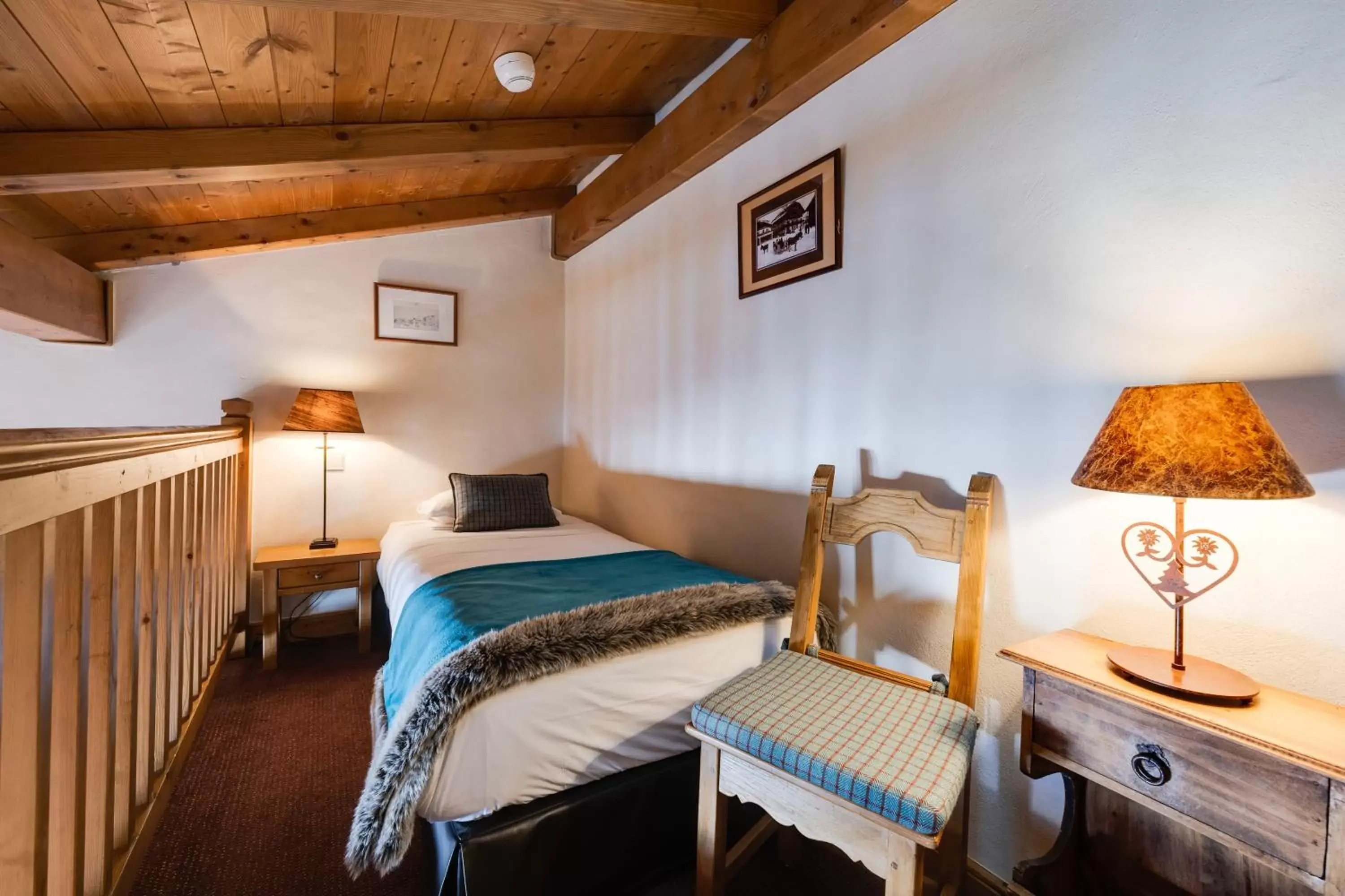 Bedroom, Bed in Hôtel La Grange d'Arly