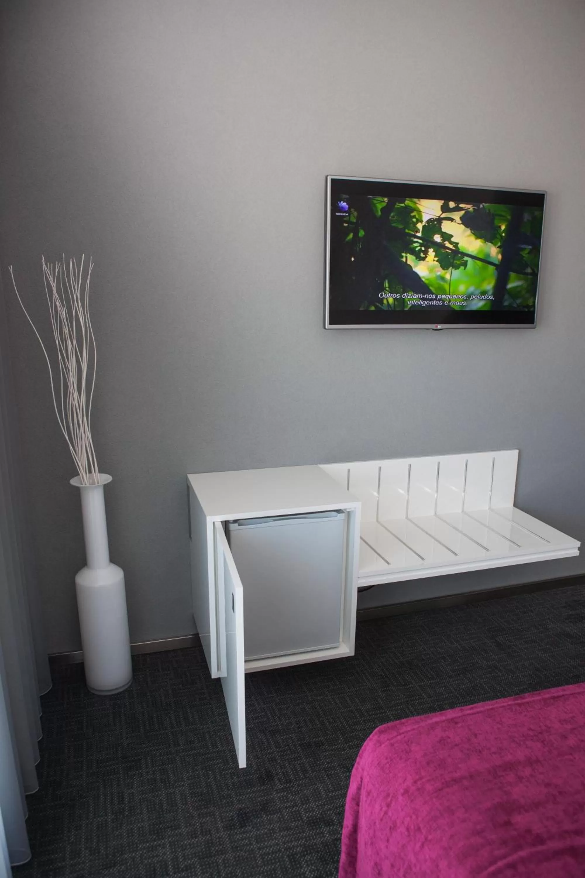 TV and multimedia, Bed in Hotel Costa Verde