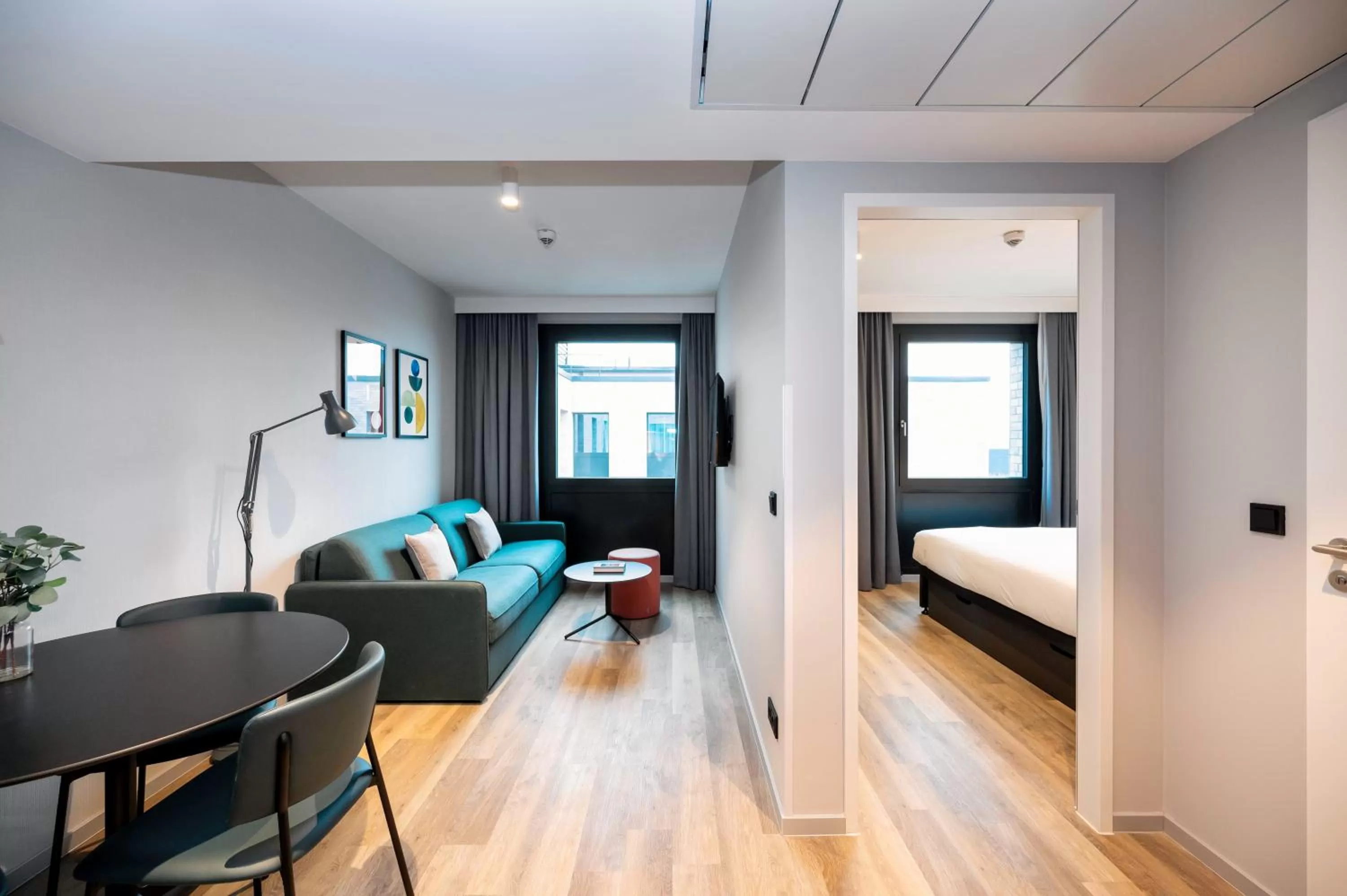 Living room, Bed in Staycity Aparthotels Frankfurt Airport