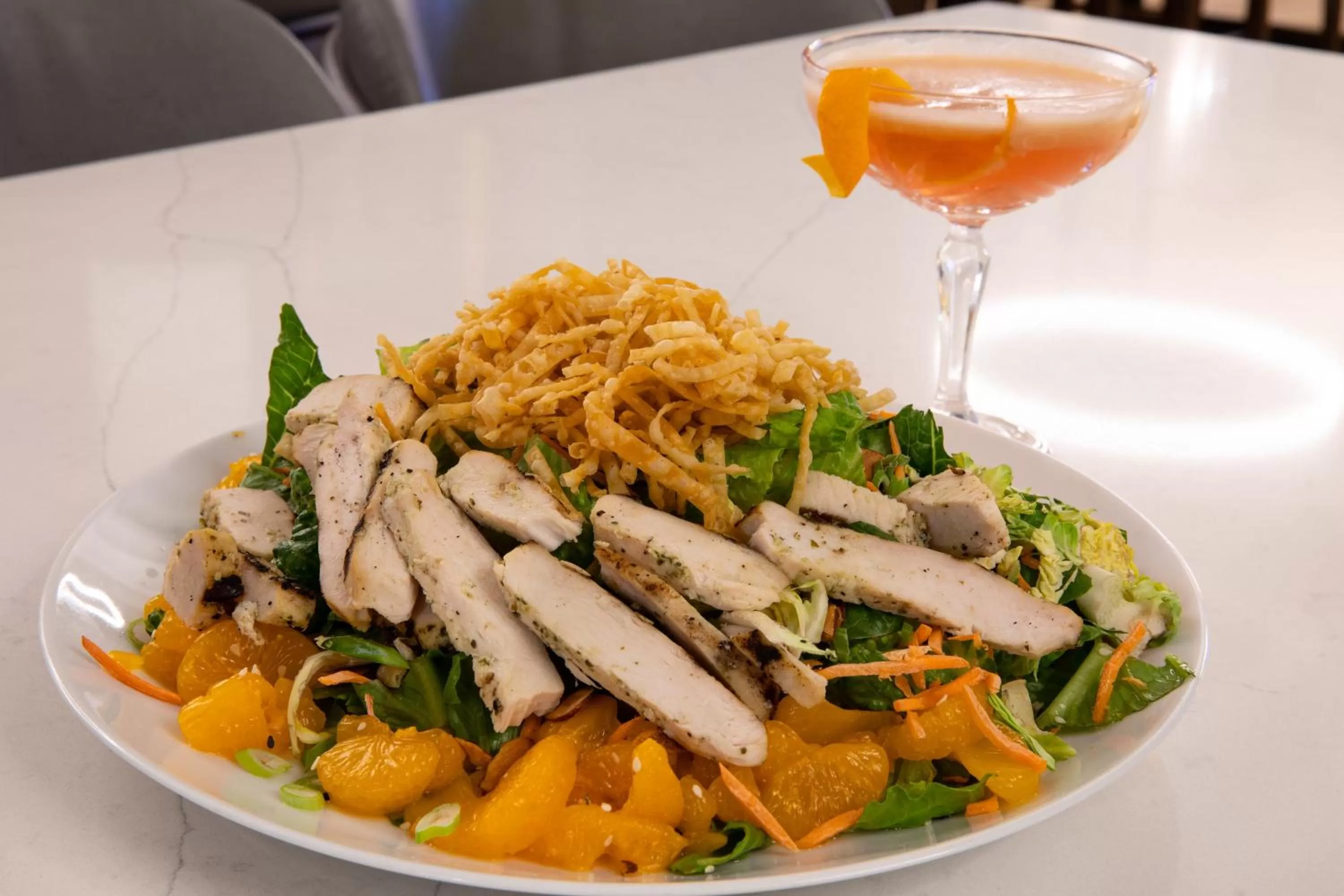 Restaurant/places to eat in Crowne Plaza Phoenix - Chandler Golf Resort by IHG