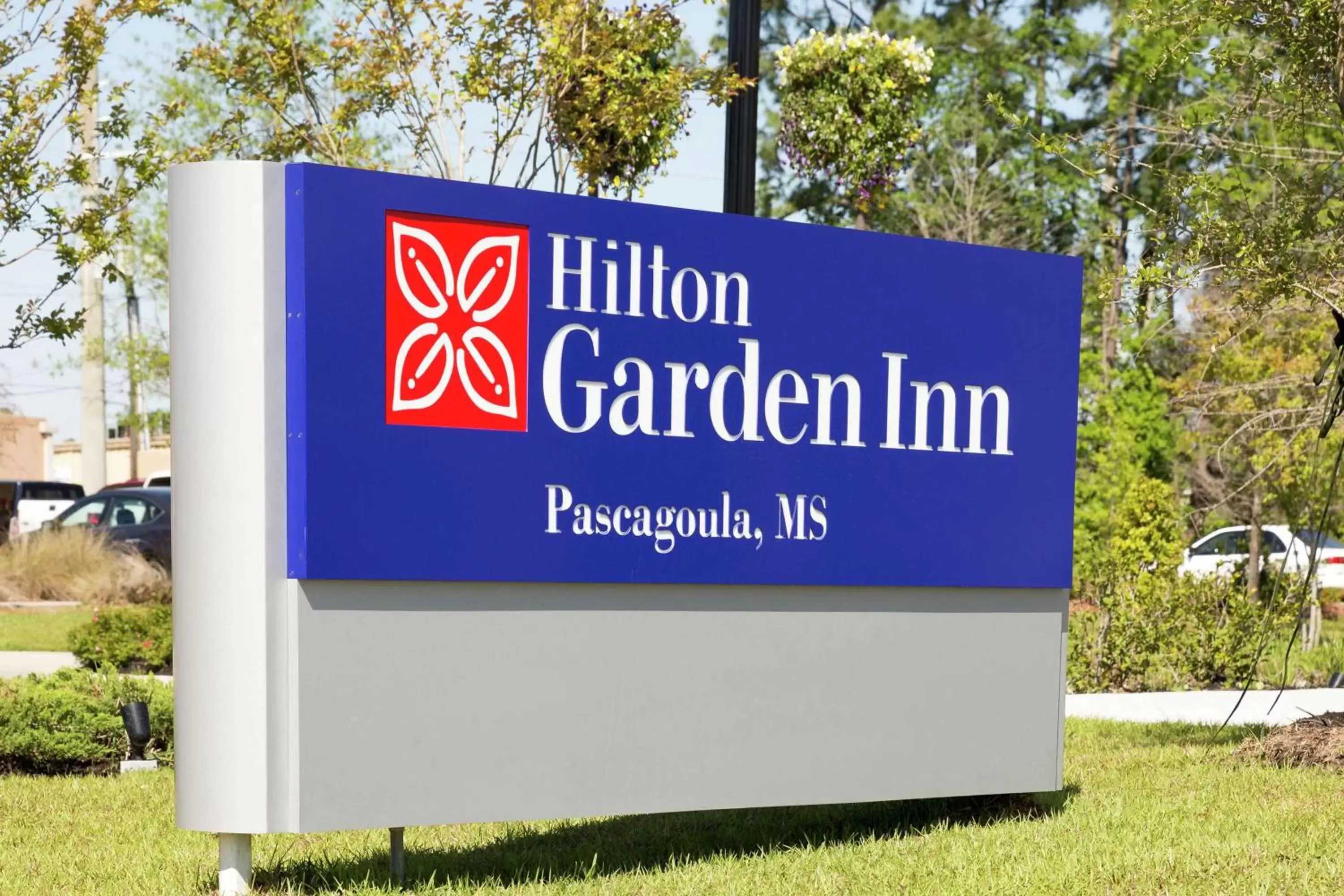 Property building, Property Logo/Sign in Hilton Garden Inn Pascagoula