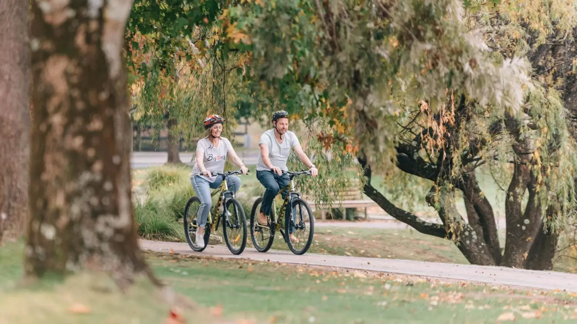 Cycling, Biking in Country Club Villas