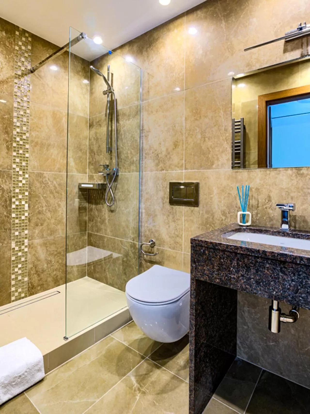 Shower in GRONO Apartamenty