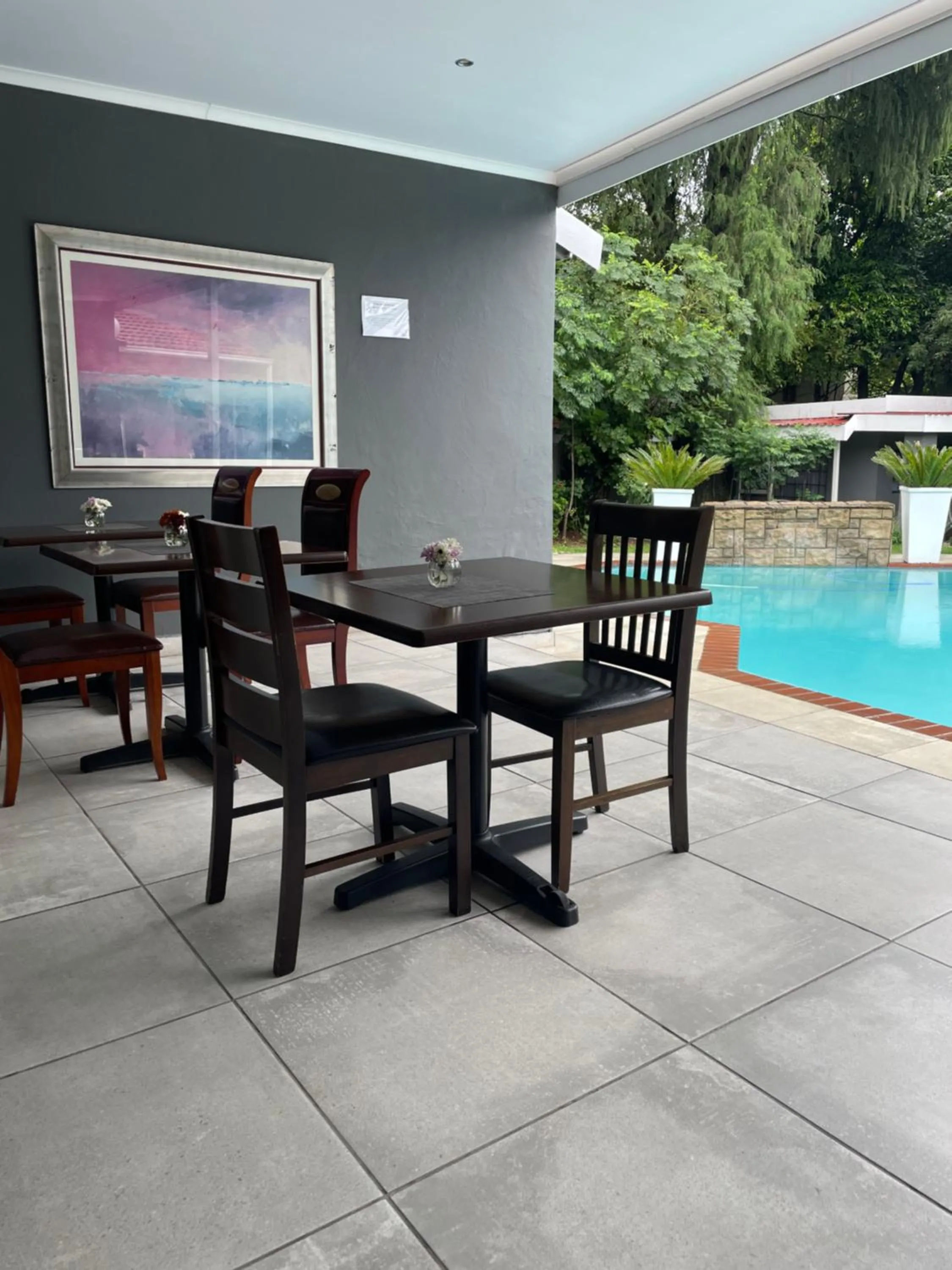 Patio in Marion Lodge