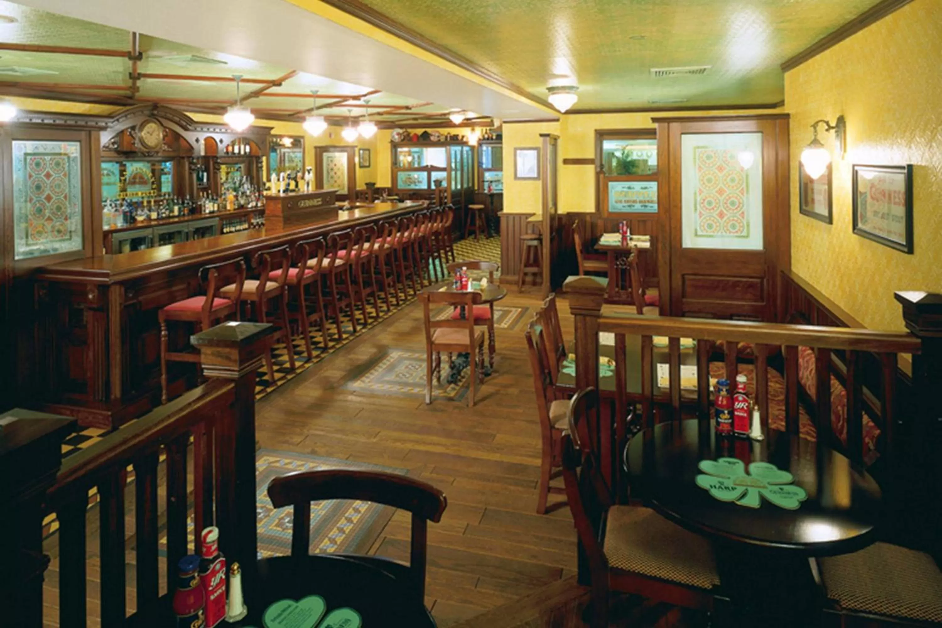 Restaurant/places to eat in Marriott Park Ridge