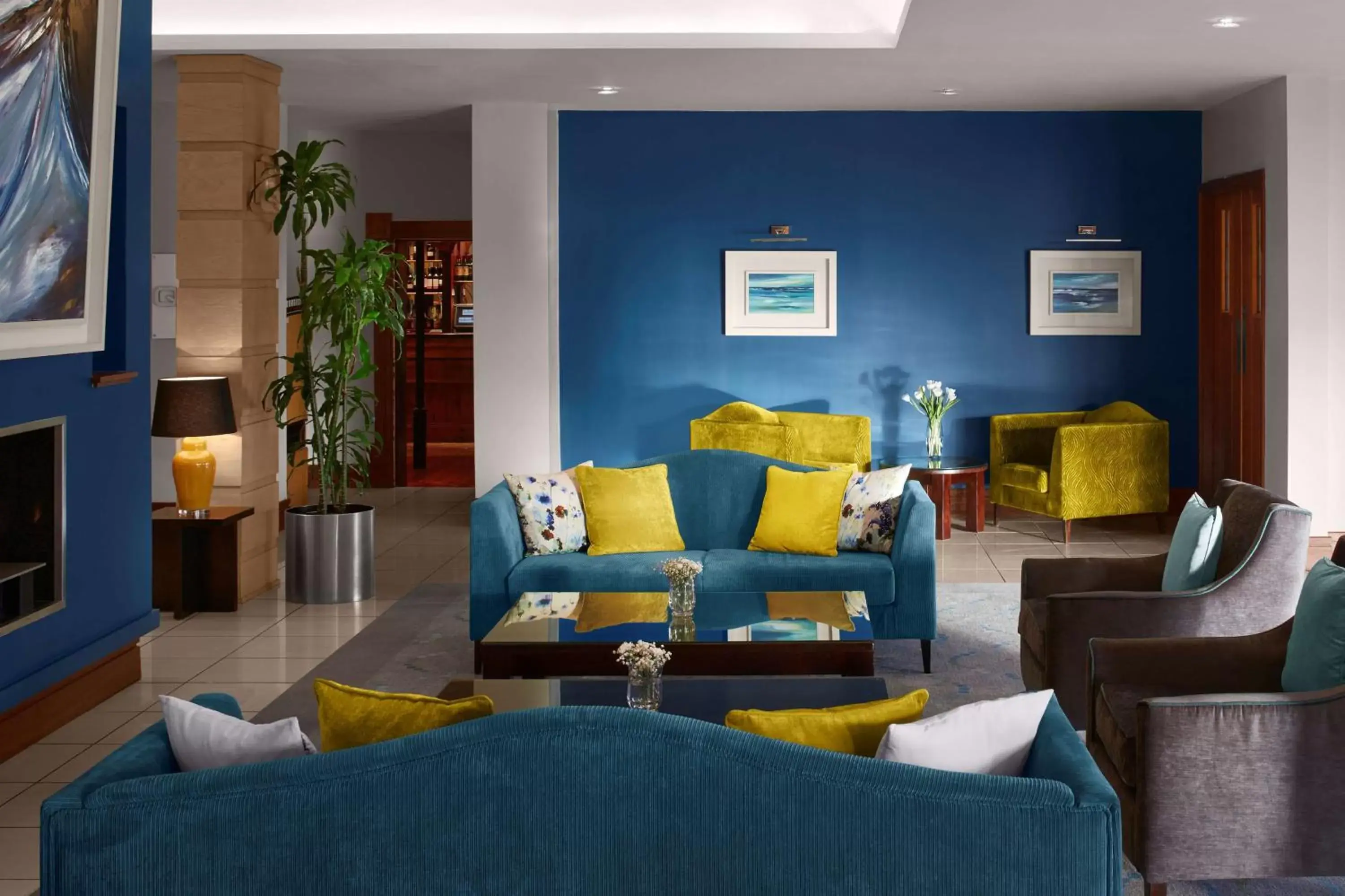 Lobby or reception in Radisson BLU Hotel and Spa, Limerick Lobby or reception in Radisson BLU Hotel and Spa, Limerick