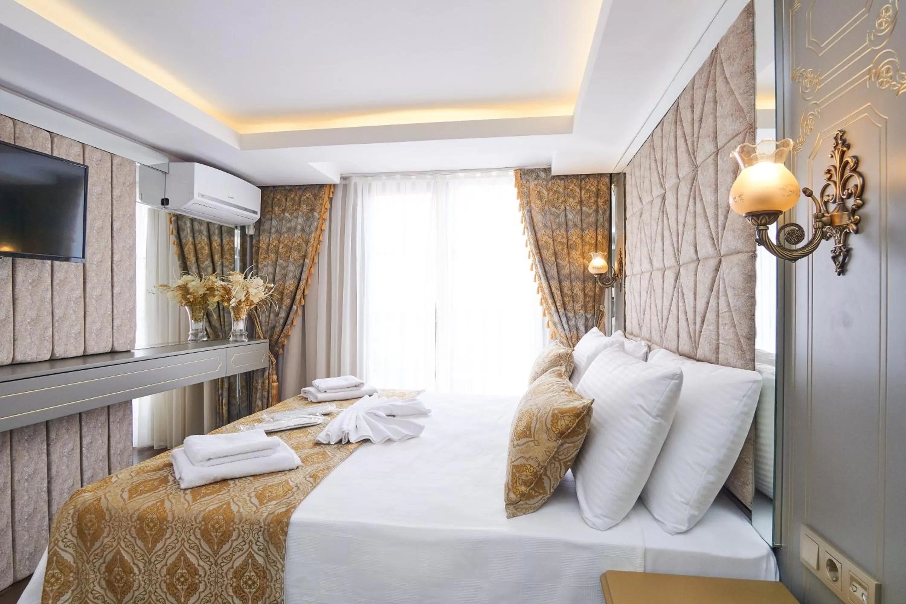 Bed in Sultan Suleyman Palace Hotel & Spa