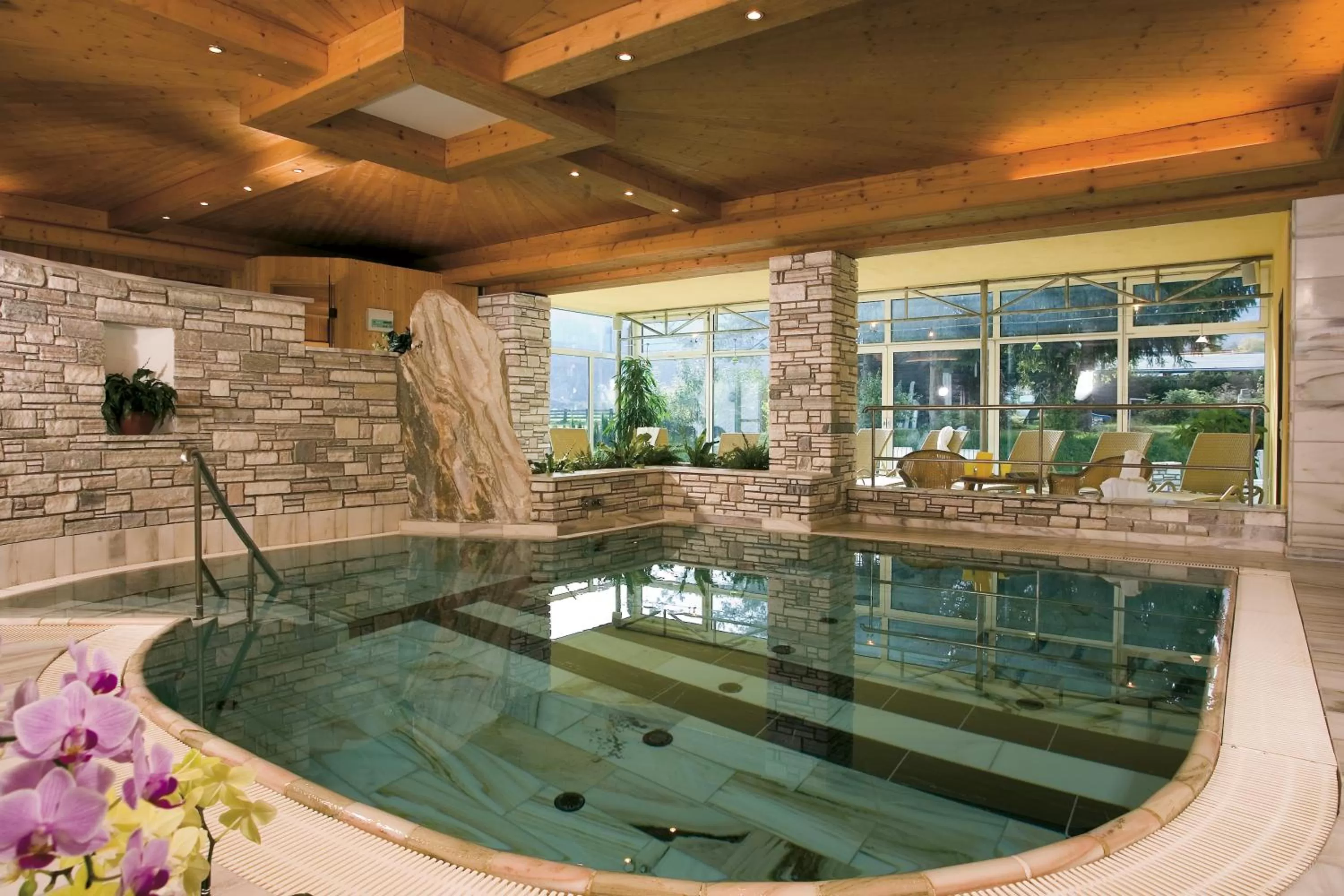 Activities in Scheffer's Hotel