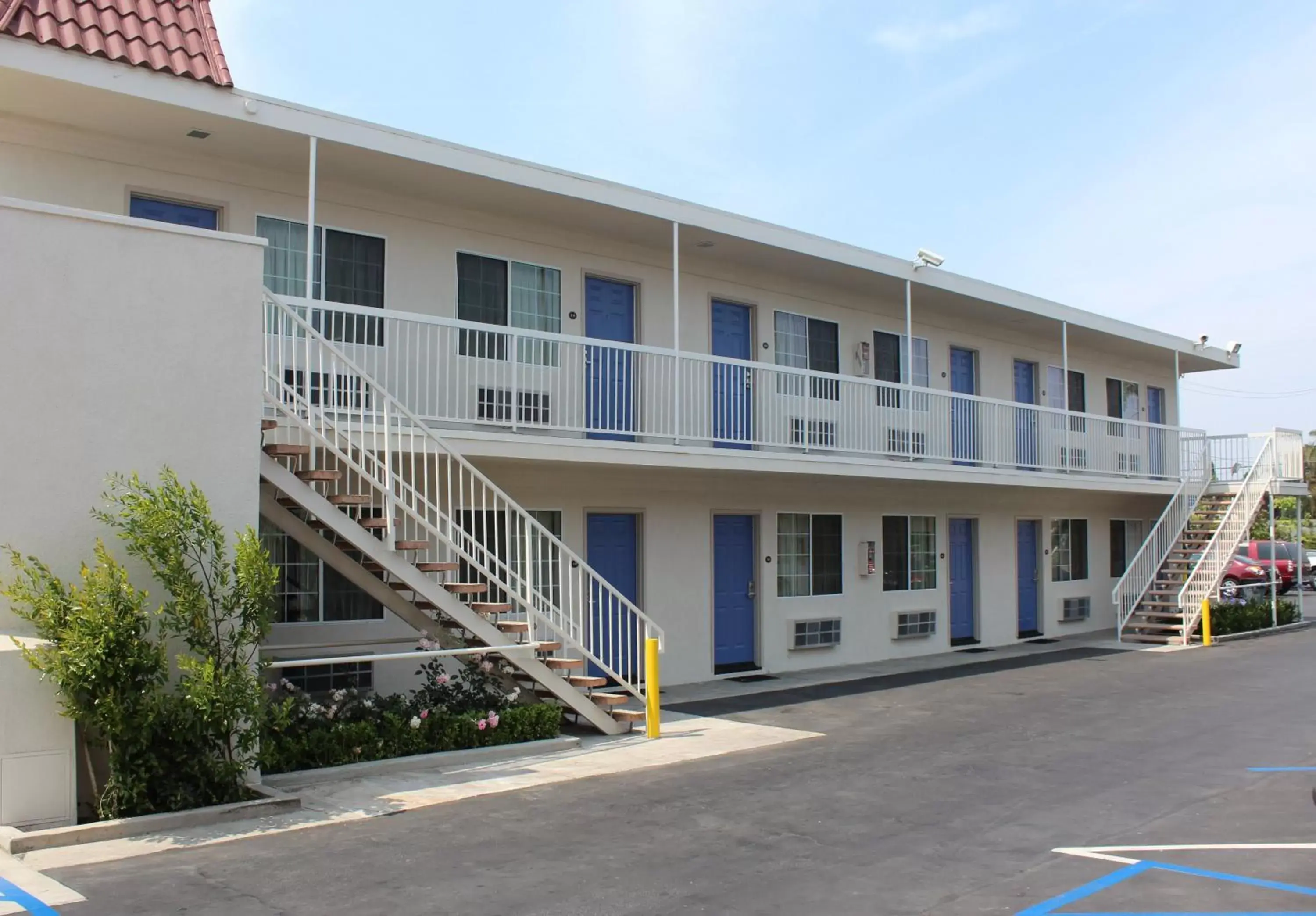 Nearby landmark, Property Building in Motel 6 Gardena