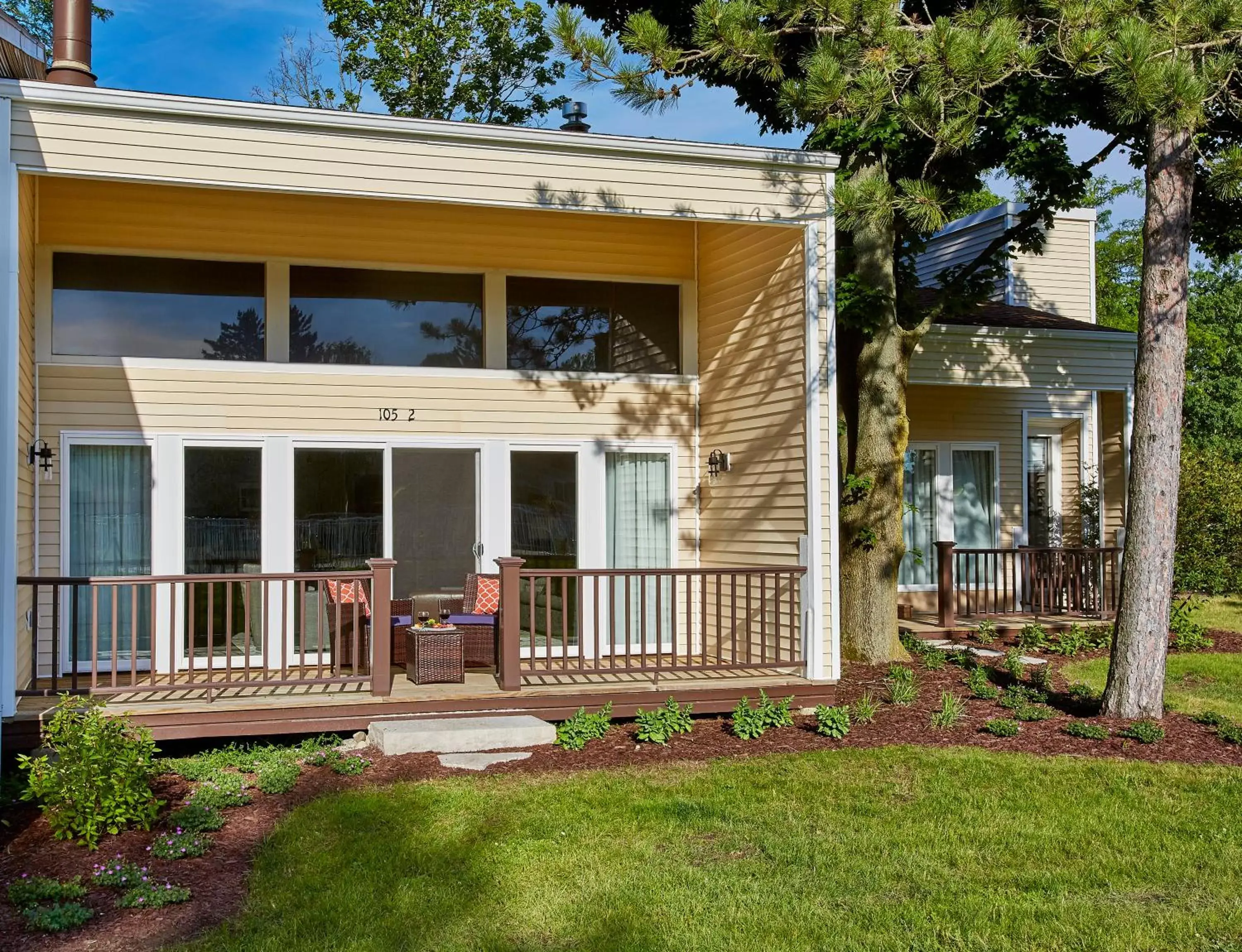 Guests, Property Building in Grand Geneva Resort and Spa