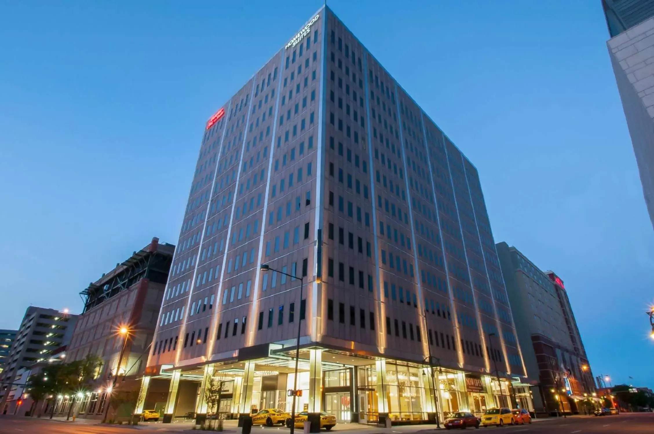 Property Building in Hampton Inn & Suites Denver Downtown Convention Center