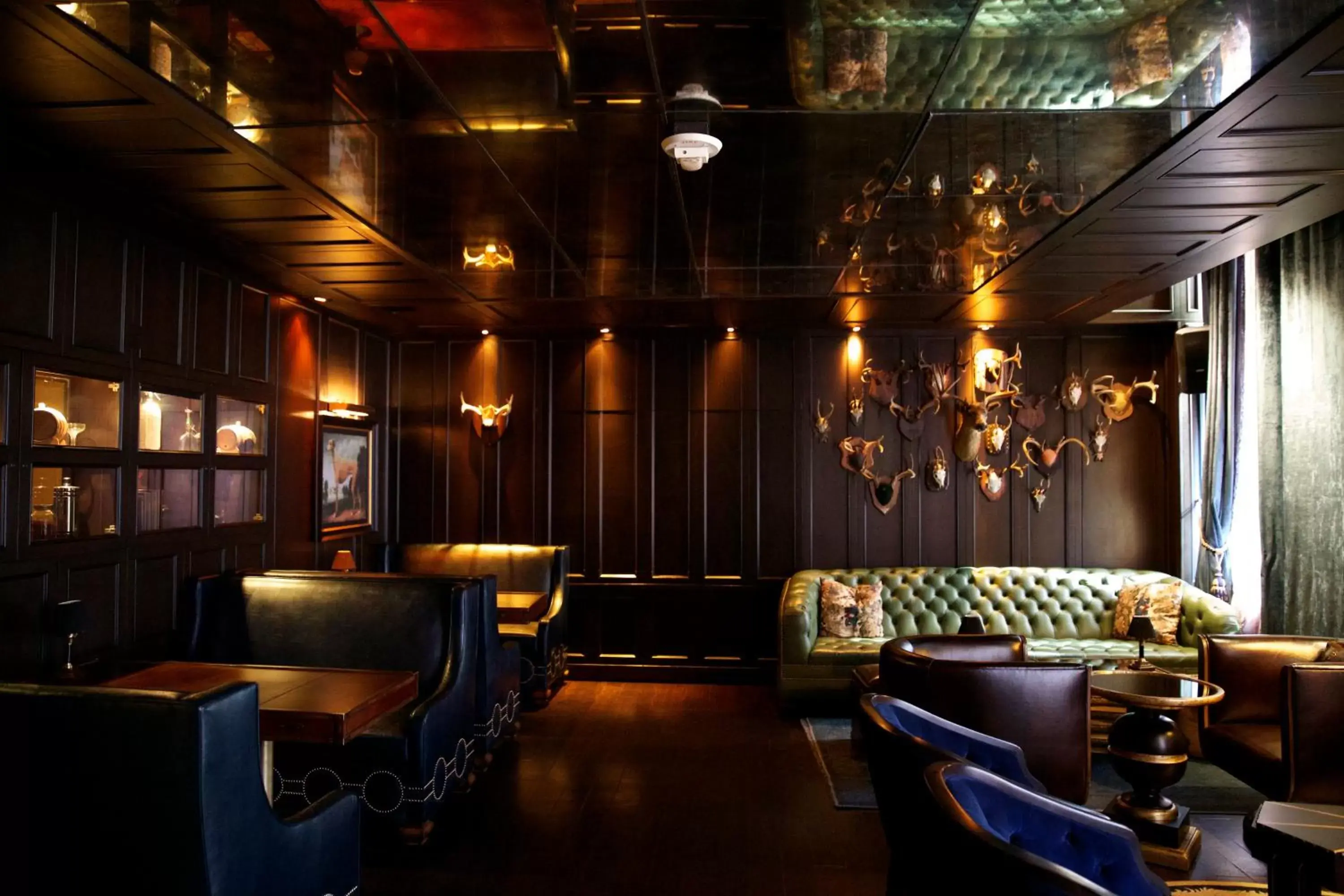 Lounge or bar in The Hollywood Roosevelt Lounge or bar in The Hollywood Roosevelt