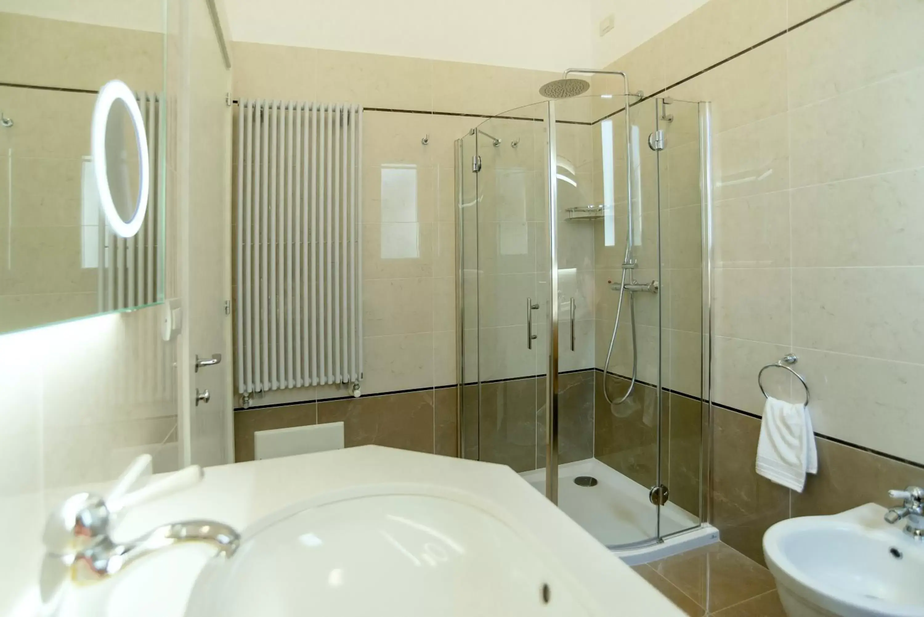 Bathroom in Coclee Suite Palace