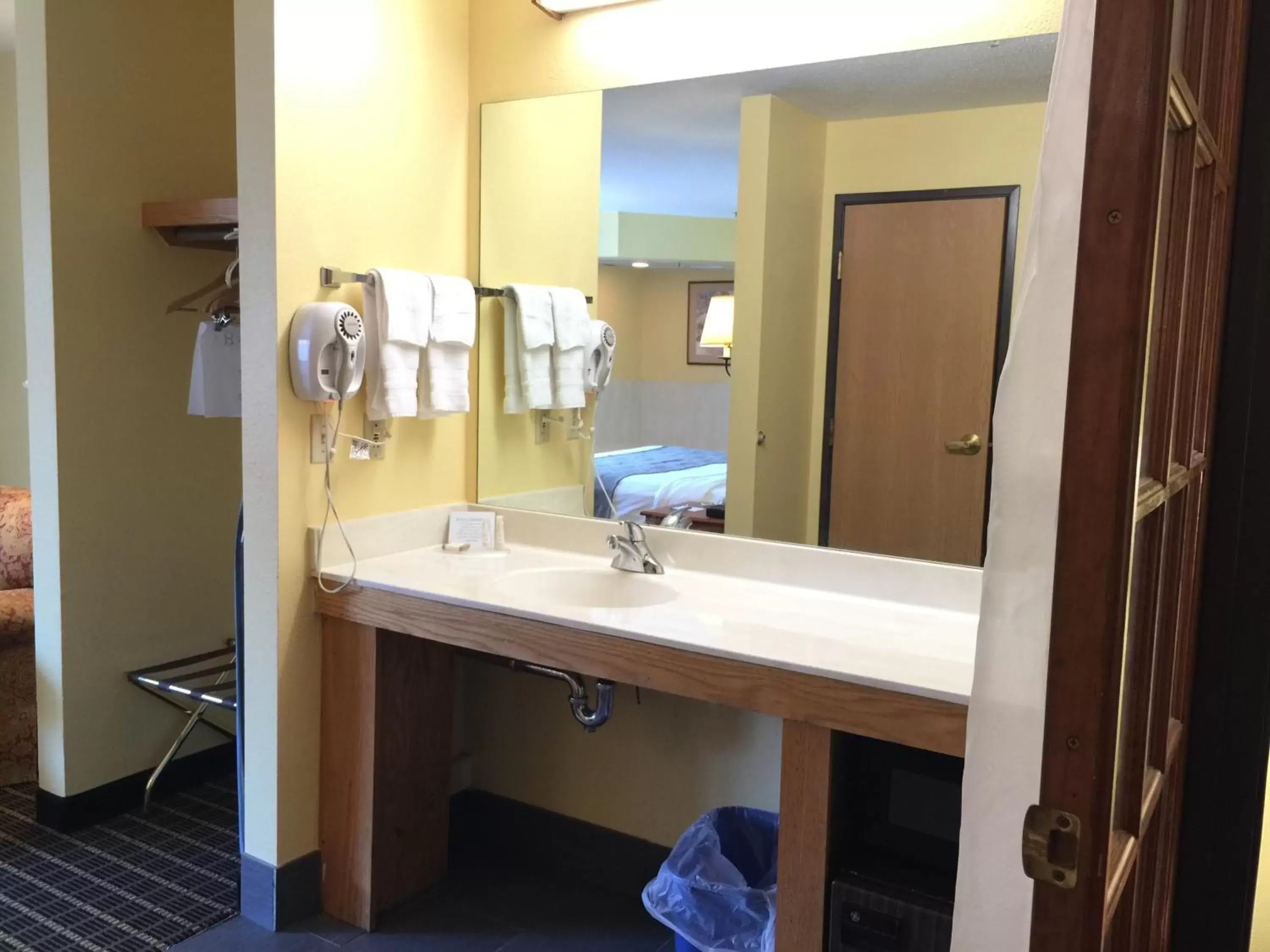 Bathroom in Quality Inn & Suites Harrington