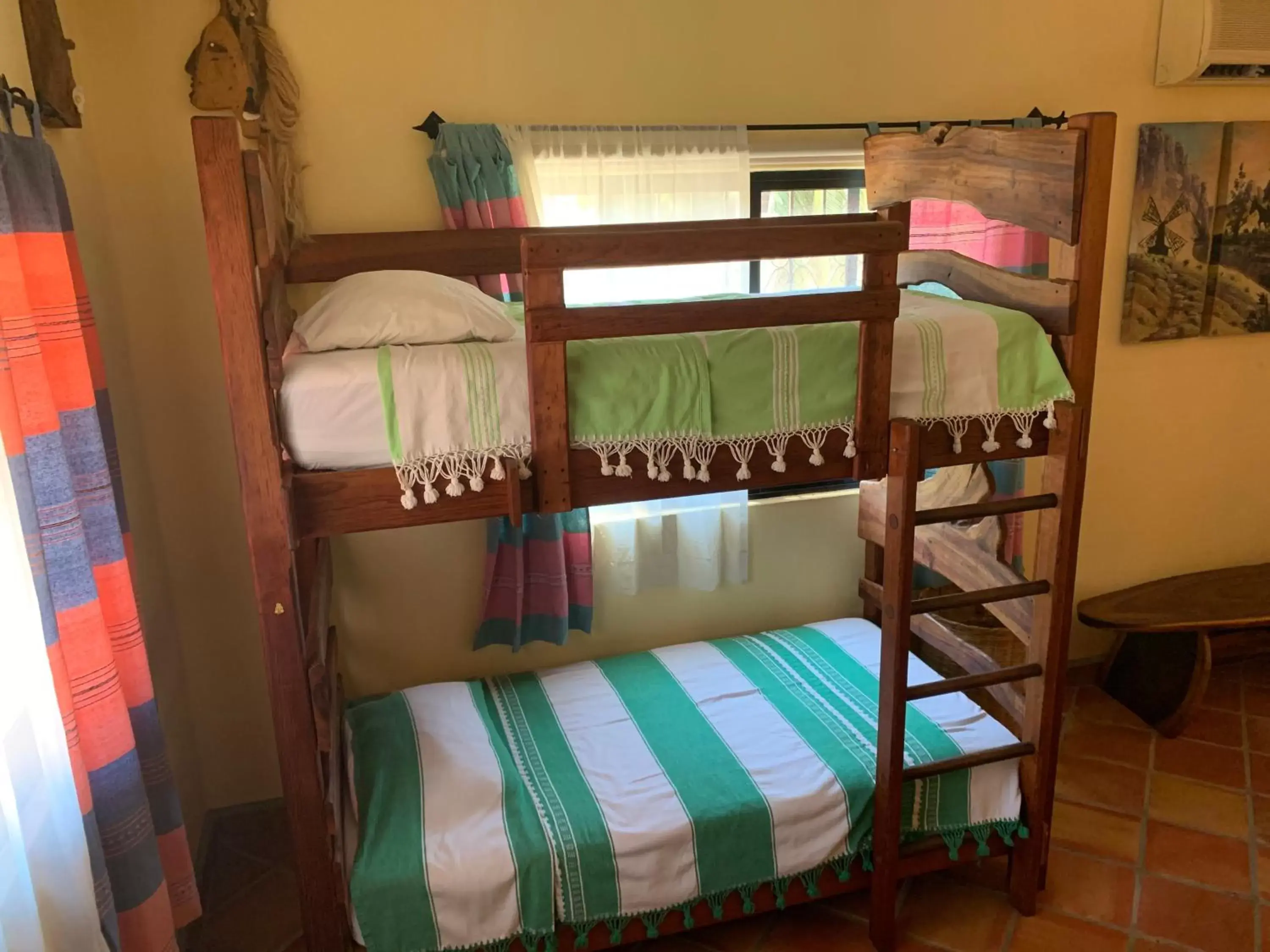 bunk bed in Hotel Casamar Suites