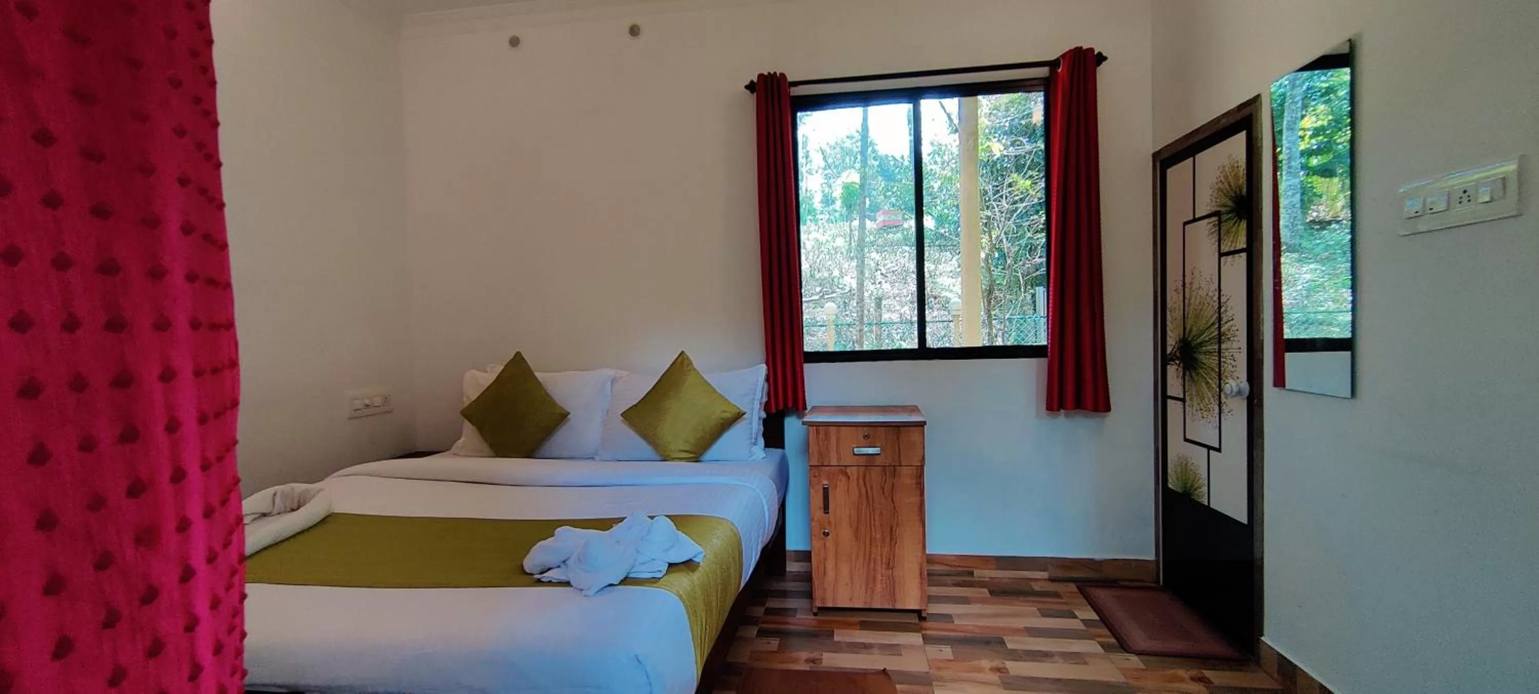 Bed in Chalona Jungle Vibe