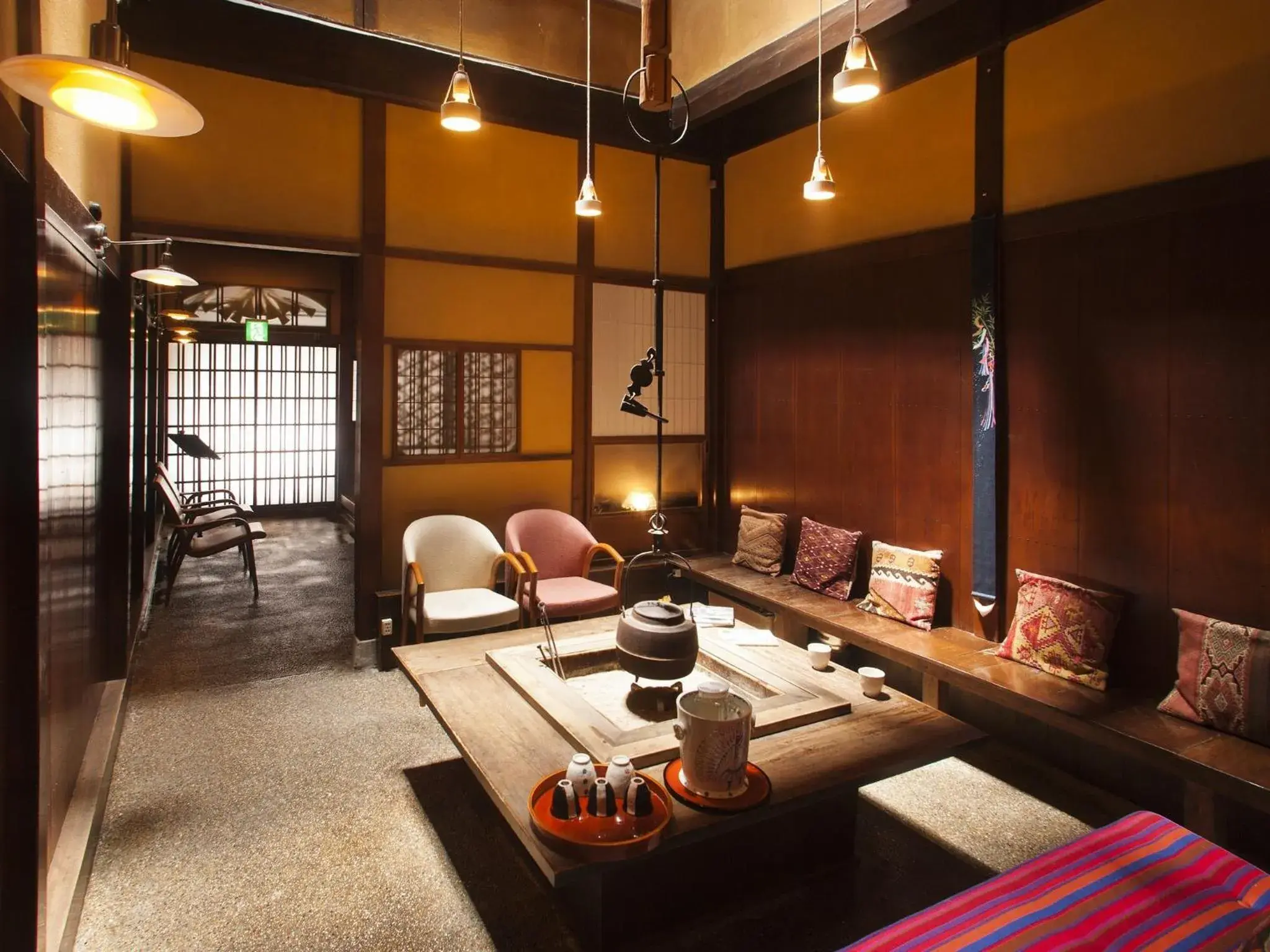 Lounge or bar in Honjin Hiranoya Kachoan
