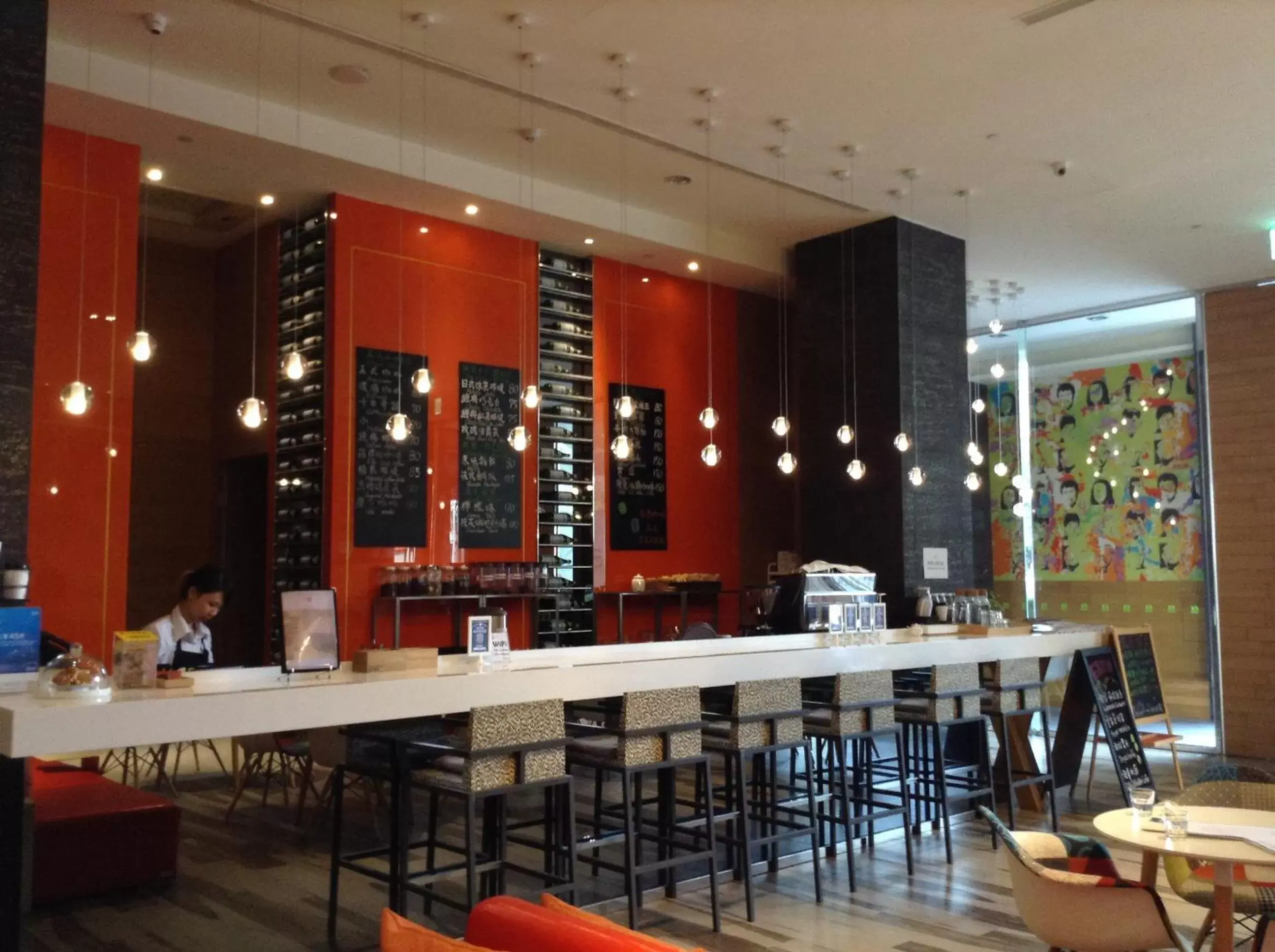 Coffee/tea facilities, Lounge/Bar in FX INN Kaohsiung Zhonghua Road Branch
