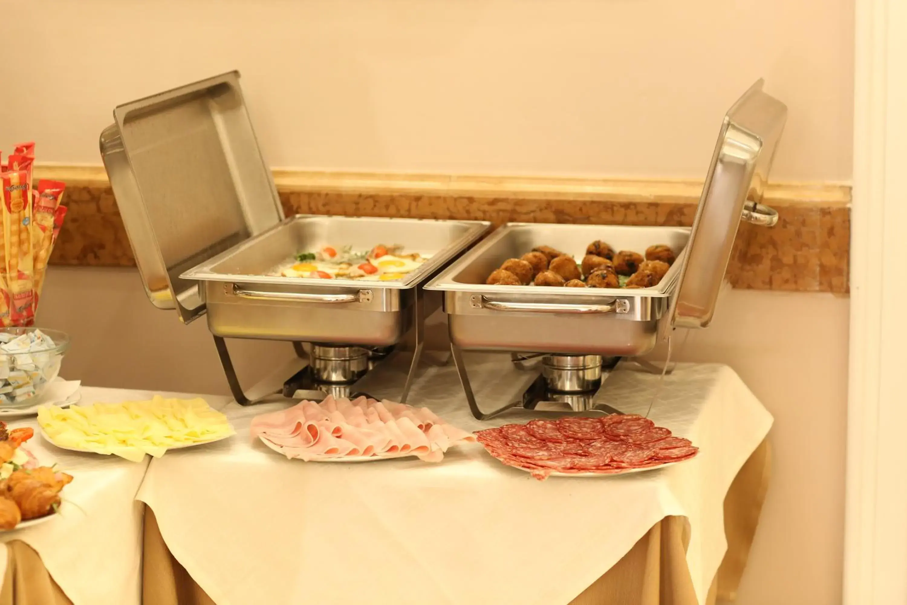 Buffet breakfast in Hotel Vergilius Billia