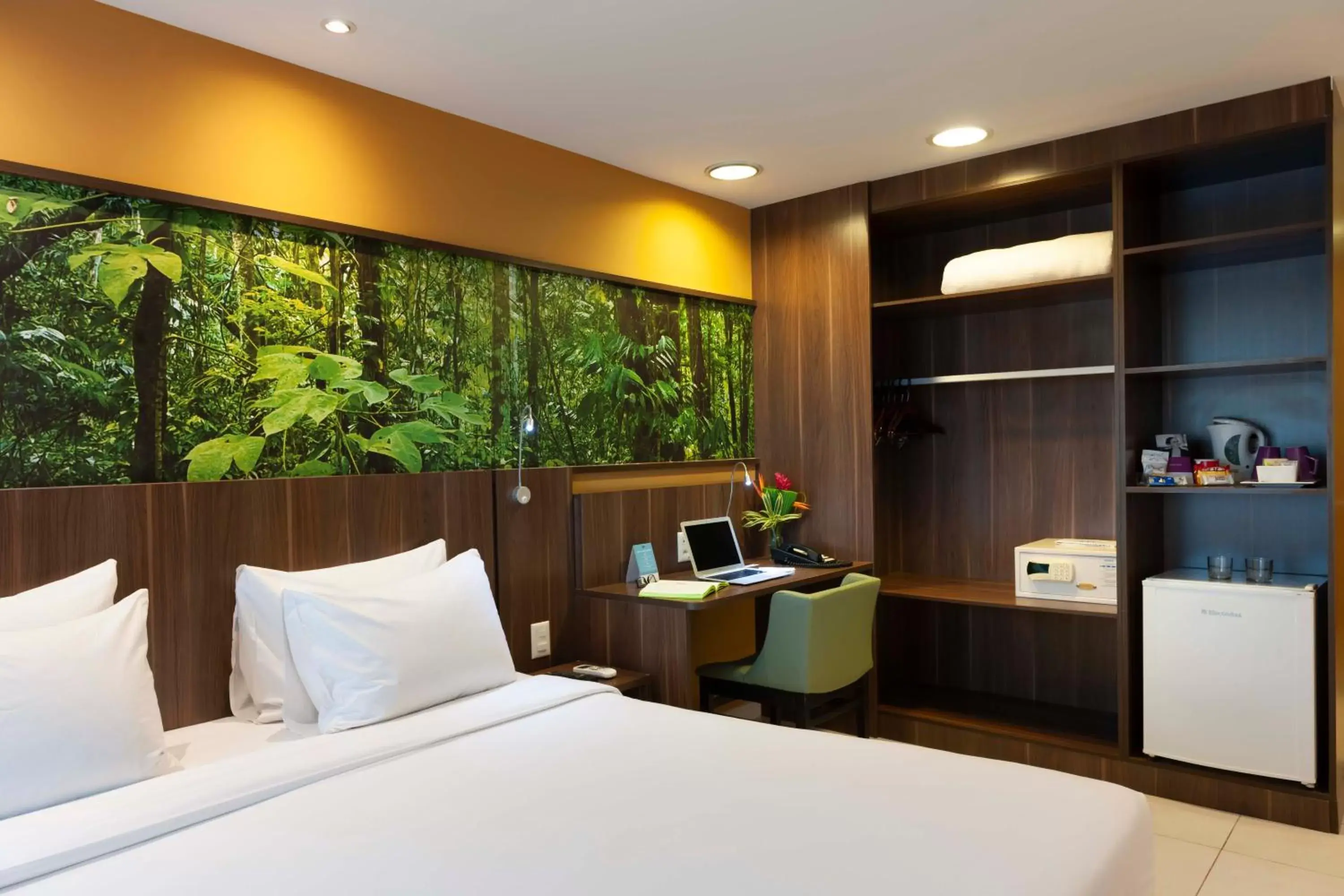 Facility for disabled guests, Bed in Mercure Rio de Janeiro Nova Iguaçu