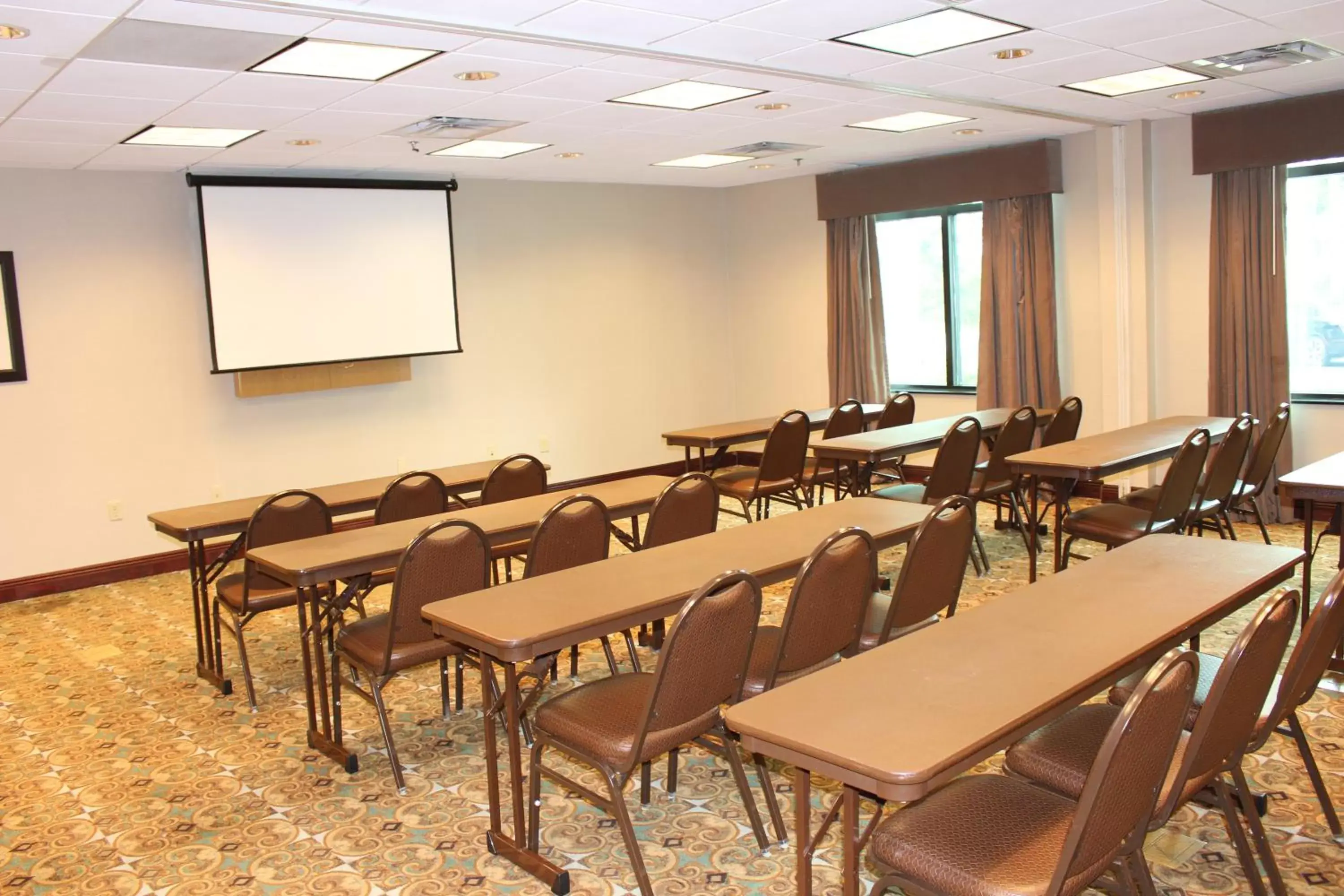 Meeting/conference room, Business Area/Conference Room in Holiday Inn Express & Suites Mobile West I-10, an IHG Hotel