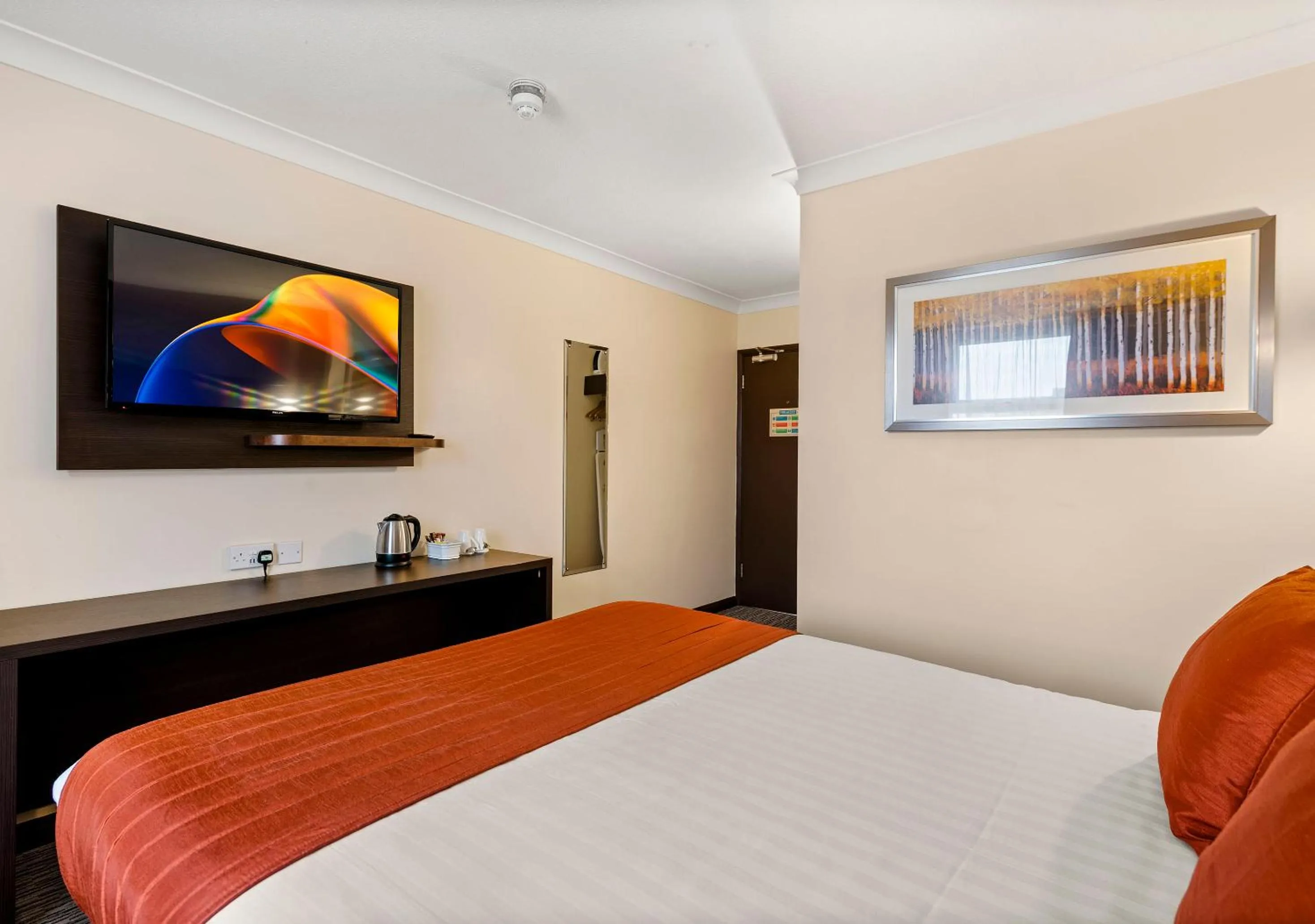 Bedroom in Dragonfly Hotel Peterborough