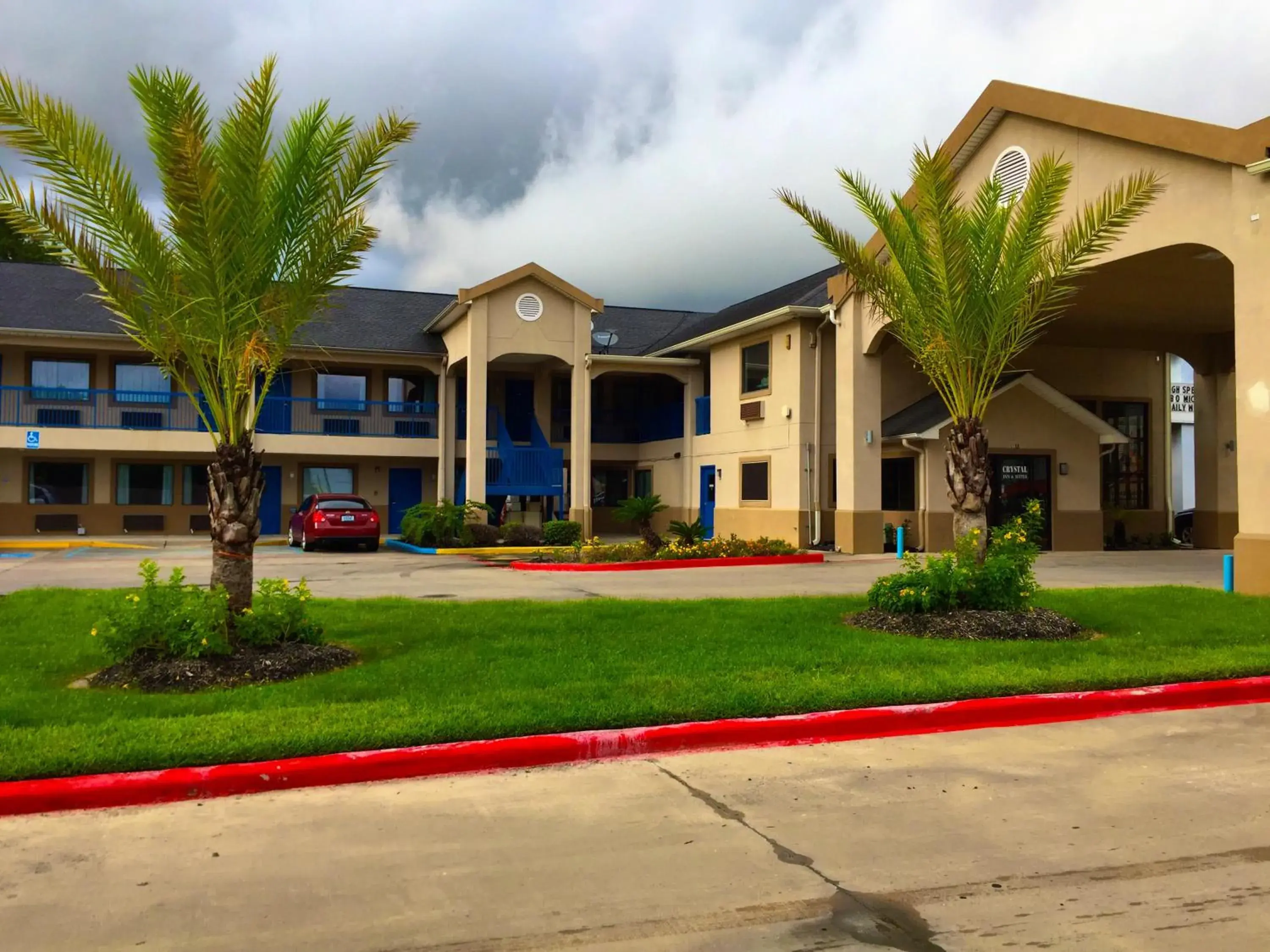 Property building in Americas Best Value Inn & Suites Mont Belvieu Houston Property building in Americas Best Value Inn & Suites Mont Belvieu Houston