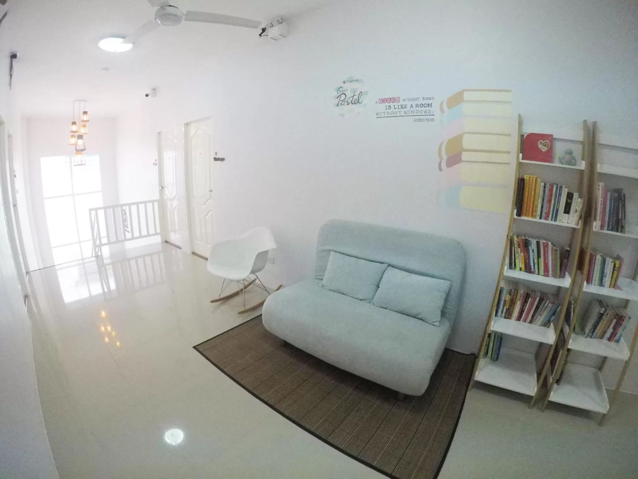 Shower in Noble Baan Pastel