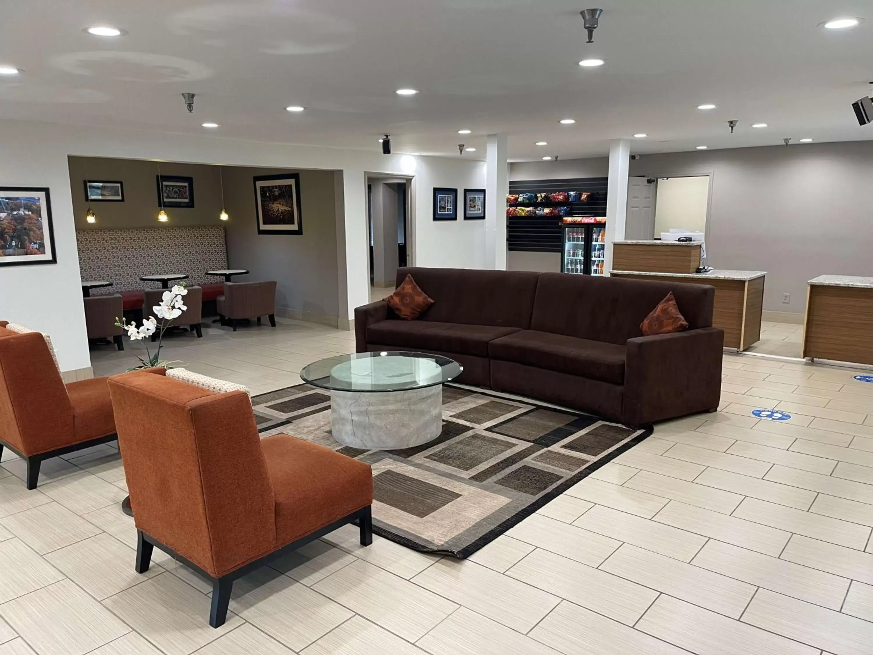 Lobby or reception, Lobby/Reception in SureStay Plus Hotel by Best Western Durham Medical Center