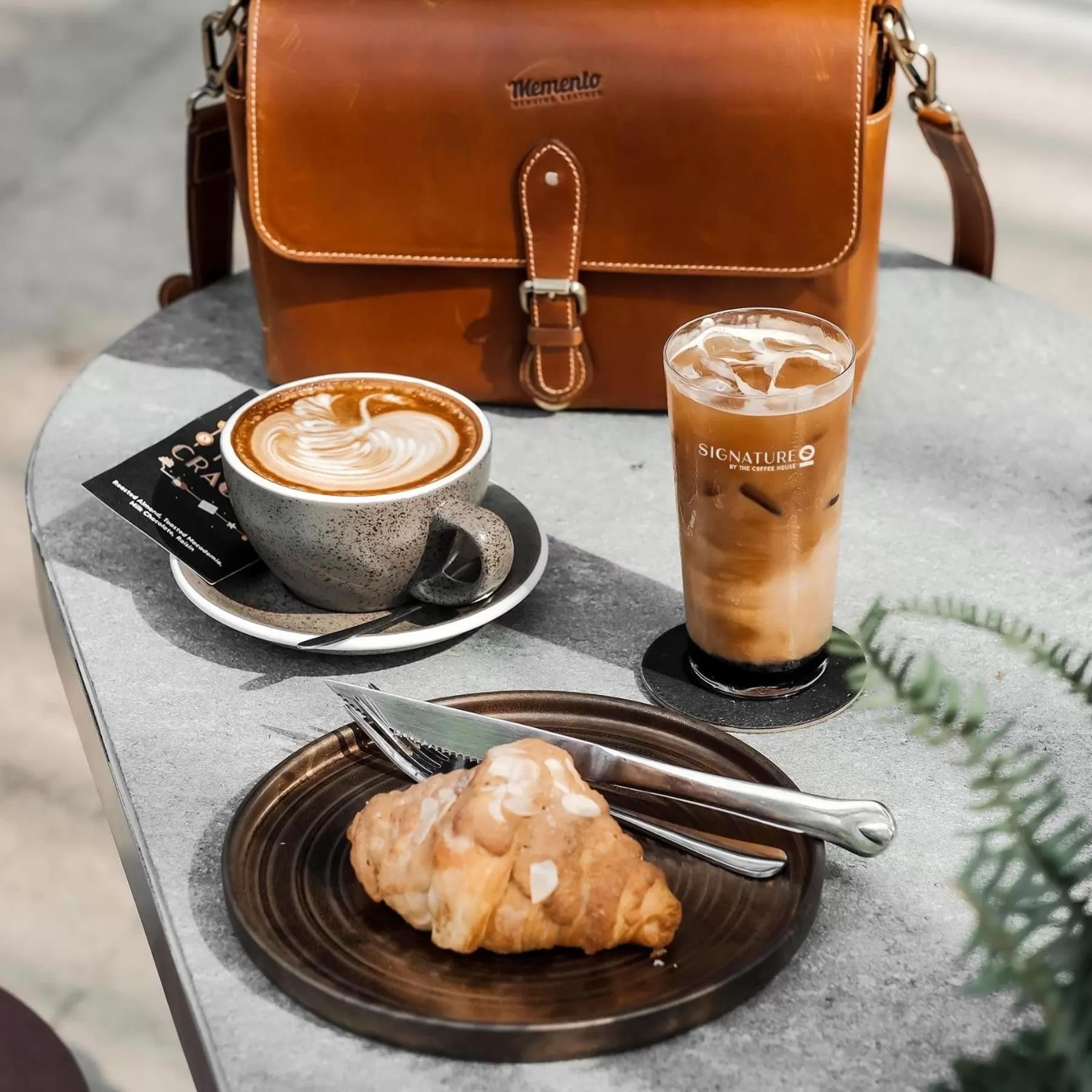 Breakfast in Convinia Apartment
