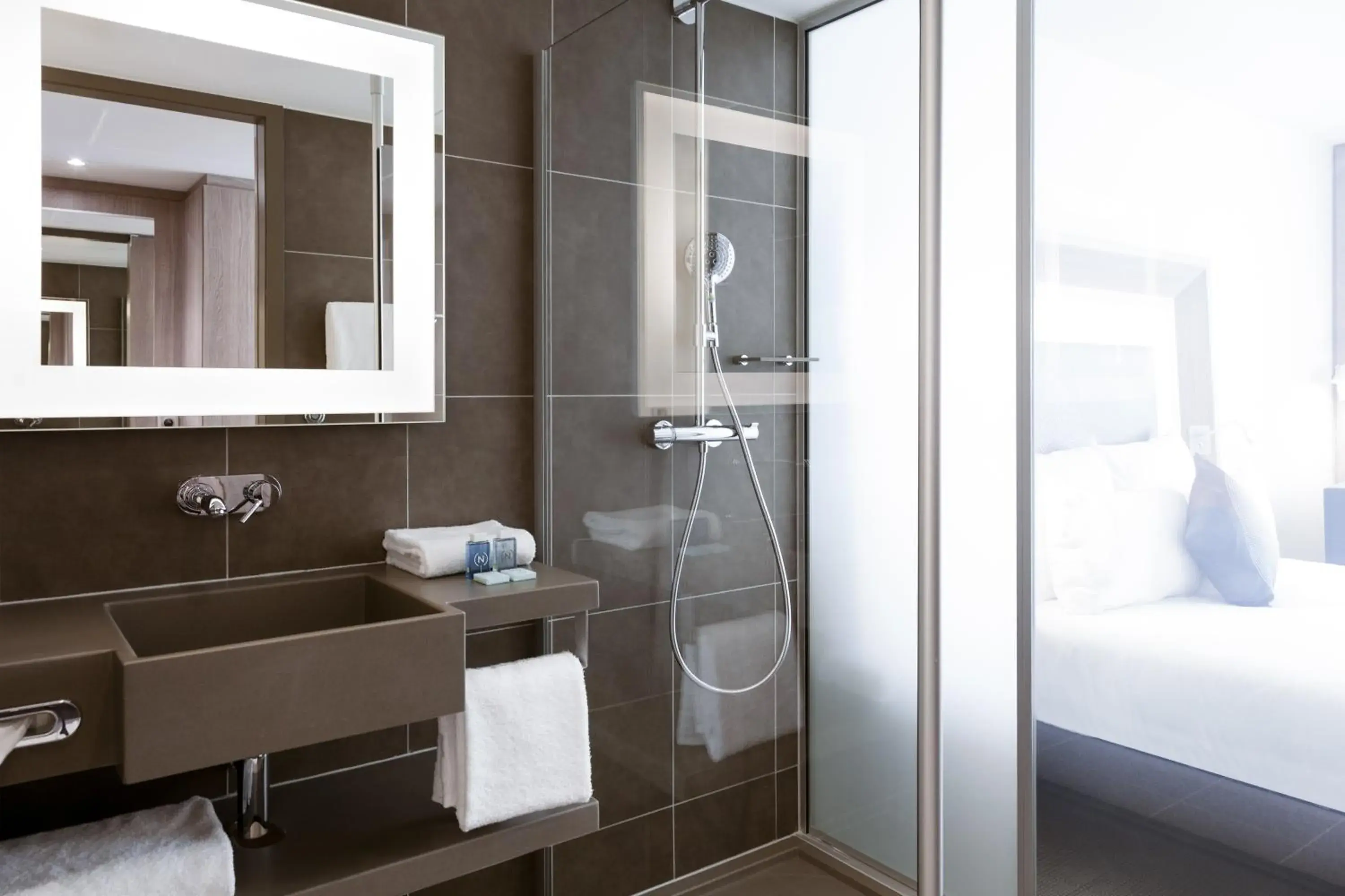 Superior Room - 1 double bed and 1 single sofa bed in Novotel Paris Saint Denis Stade Basilique Superior Room - 1 double bed and 1 single sofa bed in Novotel Paris Saint Denis Stade Basilique