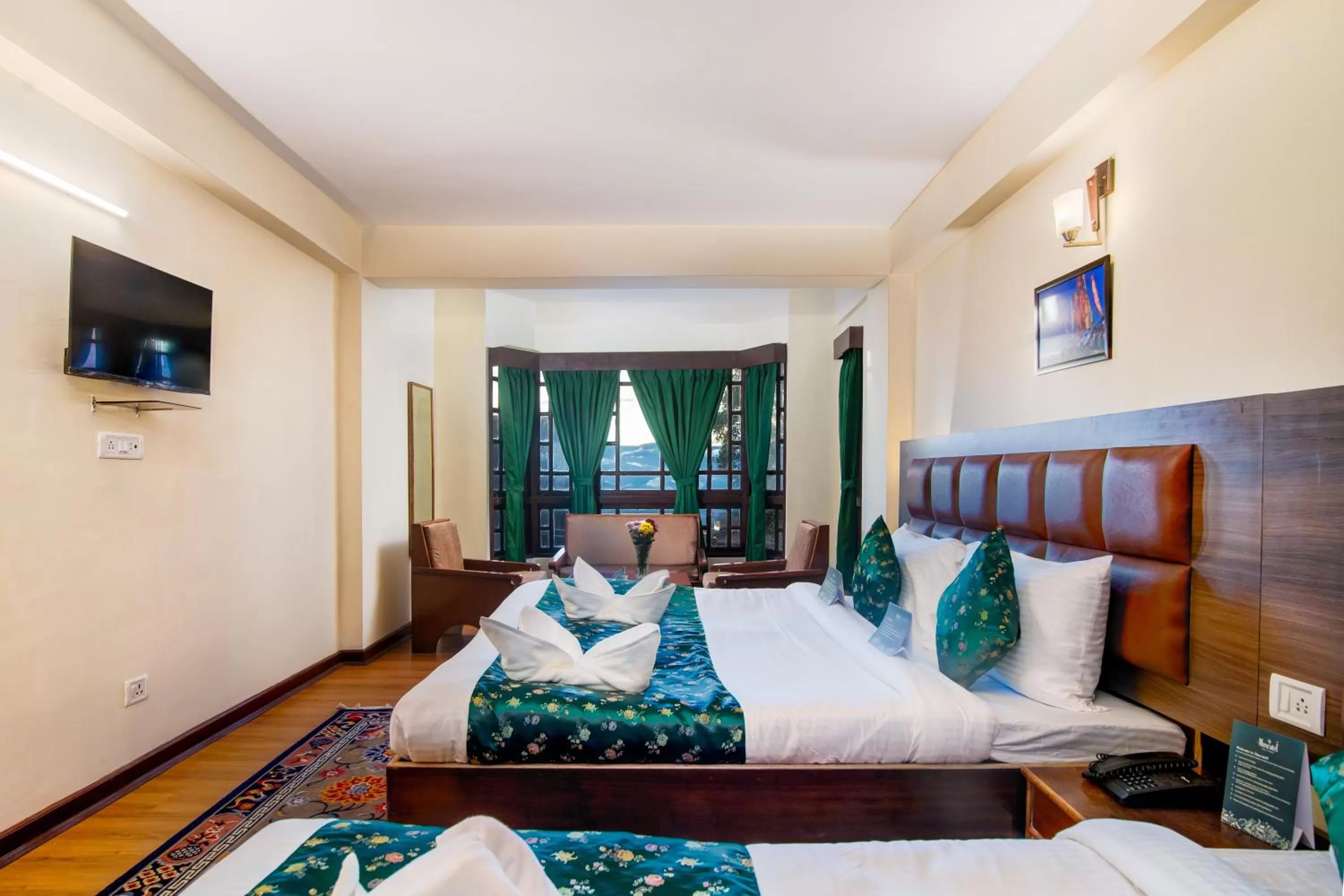 Bed in Muscatel BhumSang - 200 Mts from Mall Road